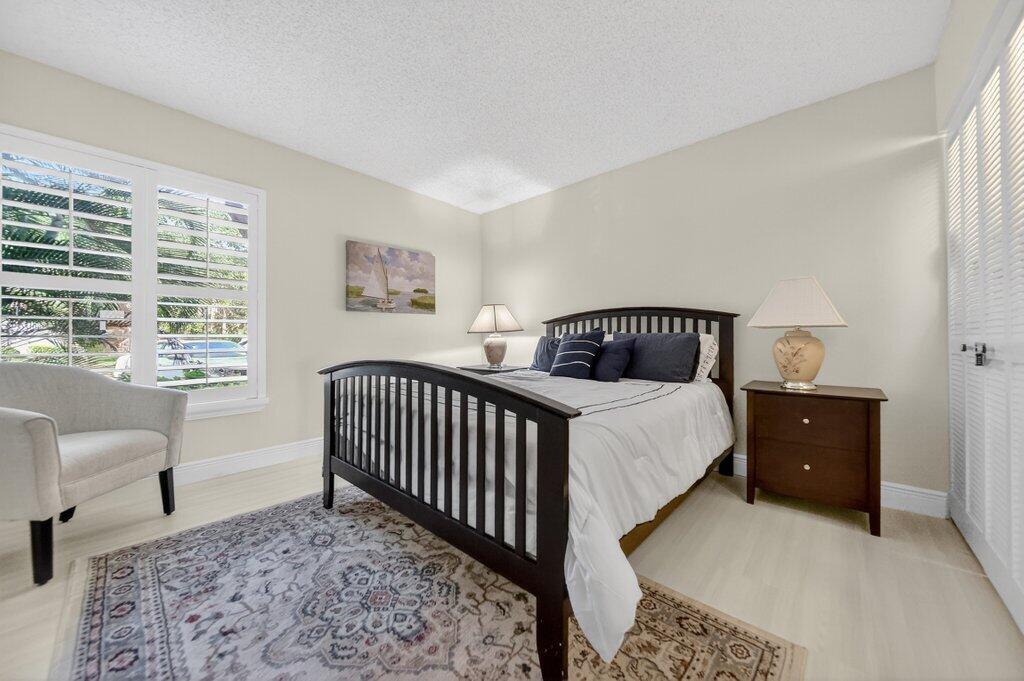 218 NE Edgewater #218, Hutchinson Island FL 34996