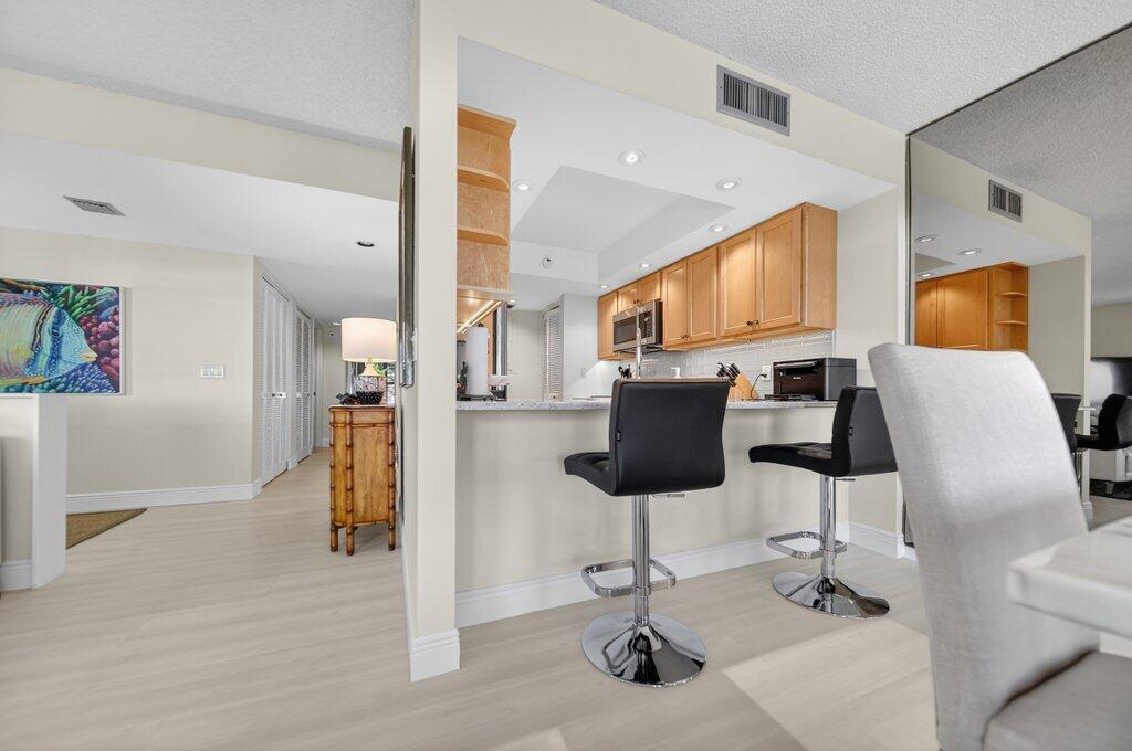 218 NE Edgewater #218, Hutchinson Island FL 34996