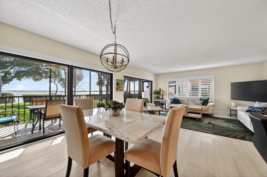 218 NE Edgewater #218, Hutchinson Island FL 34996