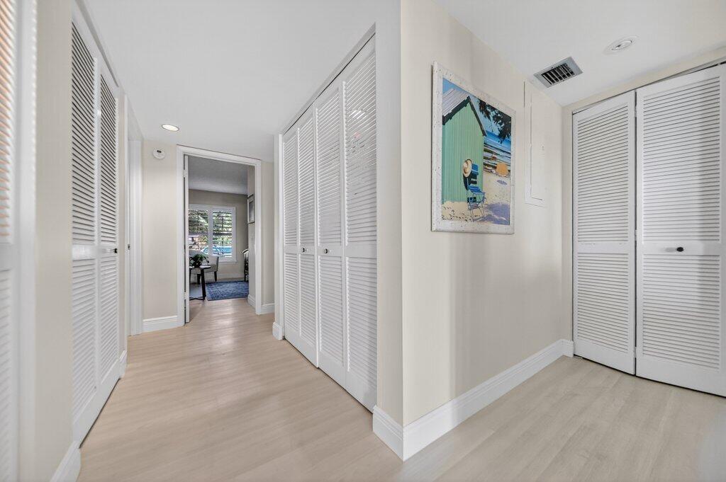 218 NE Edgewater #218, Hutchinson Island FL 34996