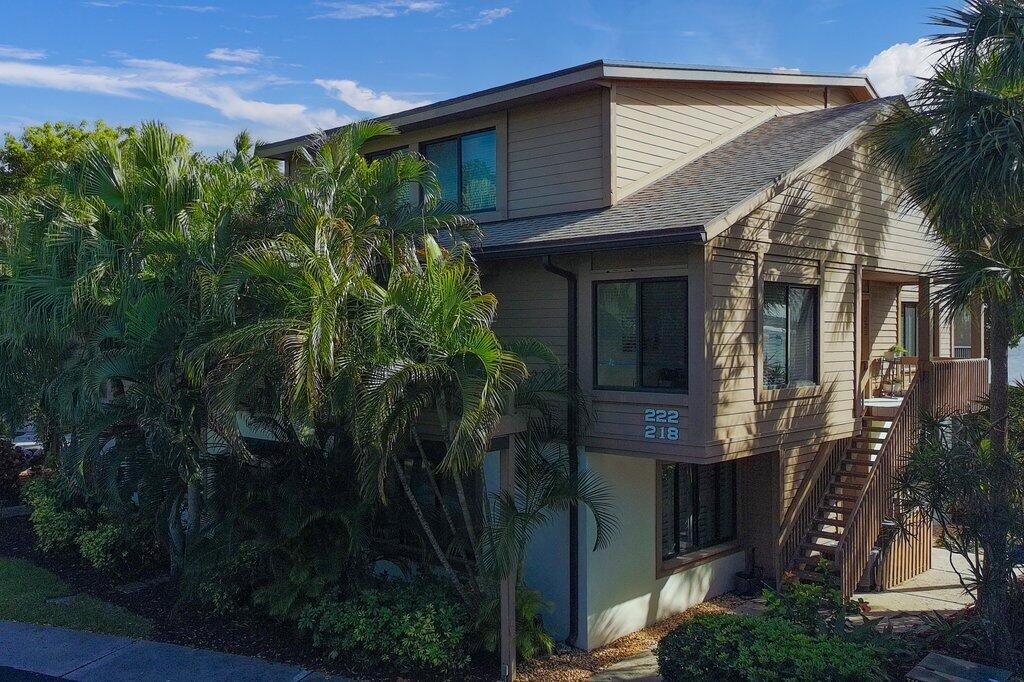 218 NE Edgewater #218, Hutchinson Island FL 34996