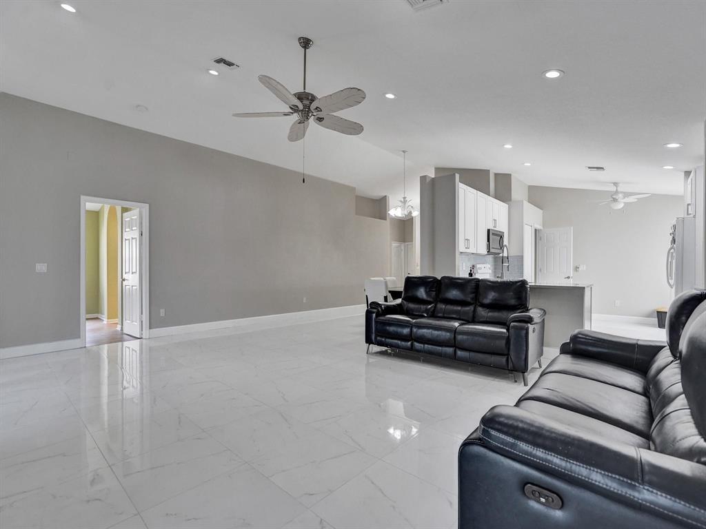 22845 Barrister, Boca Raton FL 33433 | MLS #B26015059
