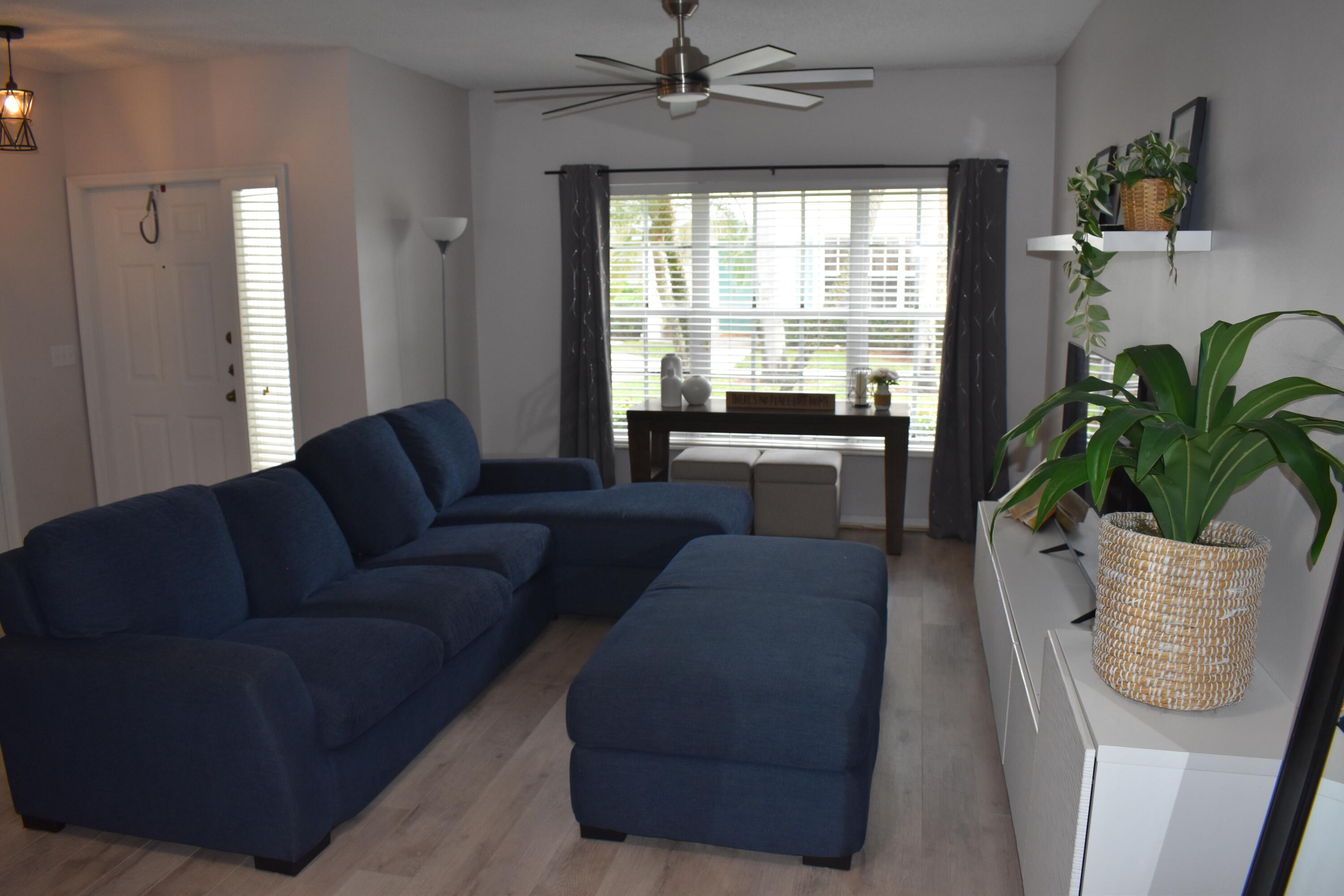 10881 Sea Hibiscus, Tamarac FL 33321