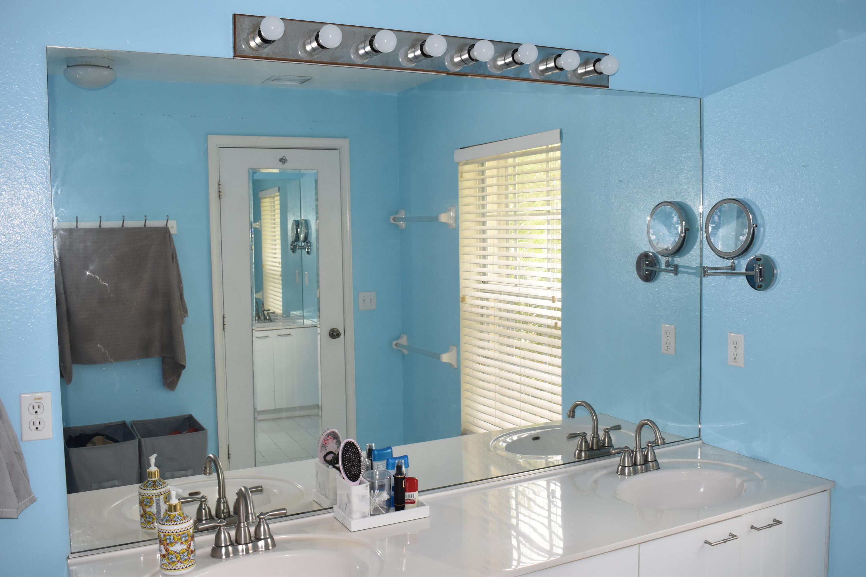 10881 Sea Hibiscus, Tamarac FL 33321