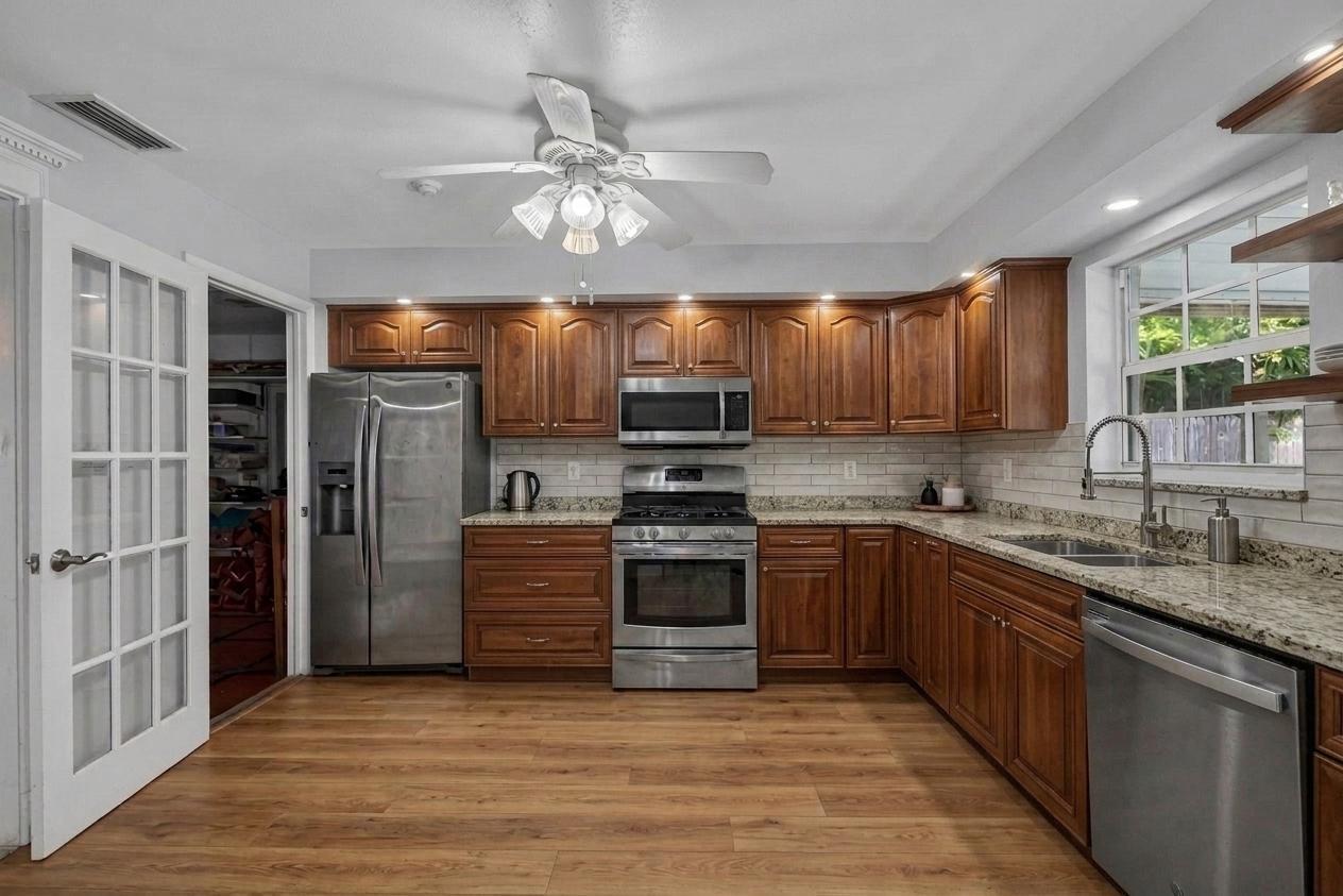 3213 Dover, Pompano Beach FL 33062