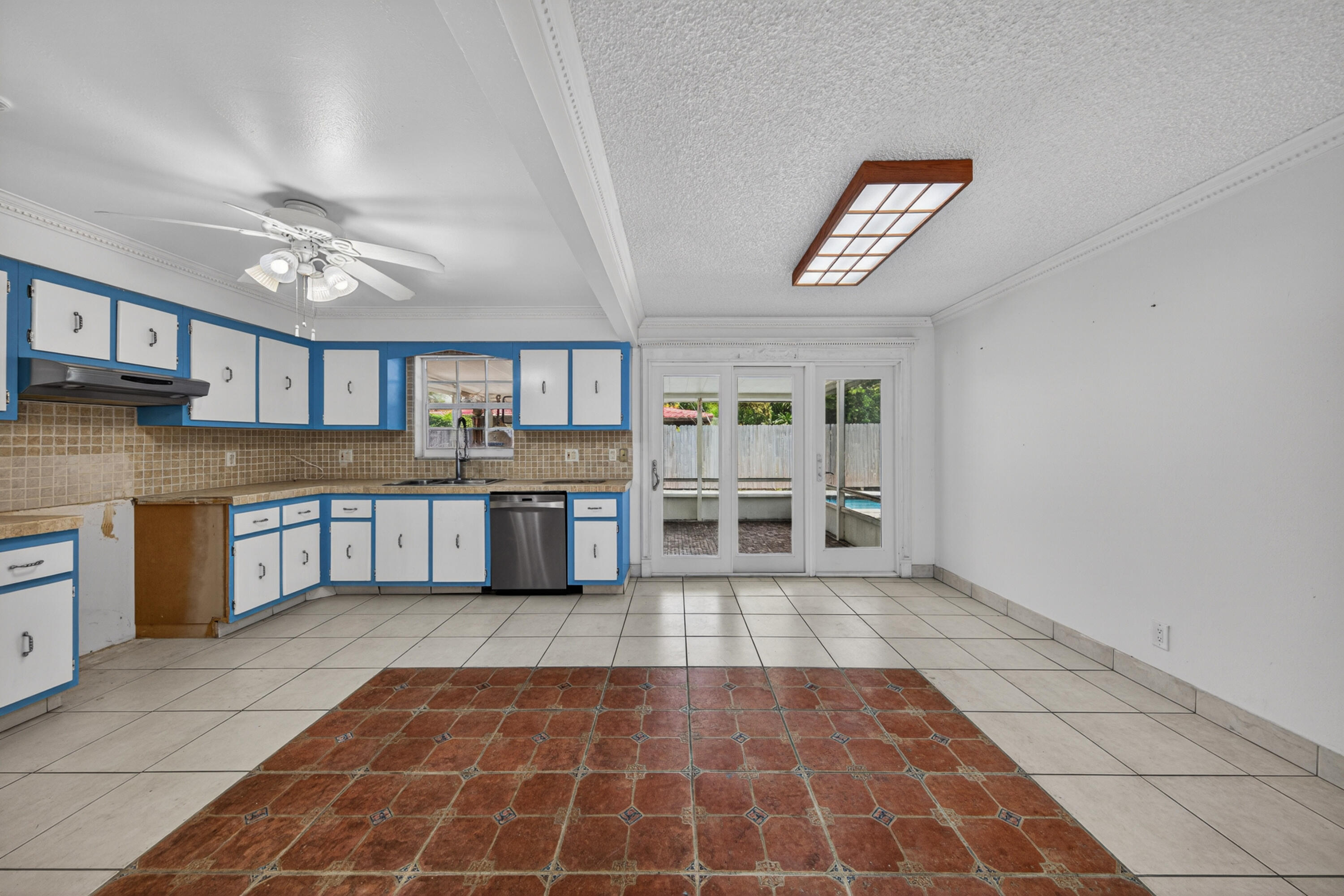 3213 Dover, Pompano Beach FL 33062