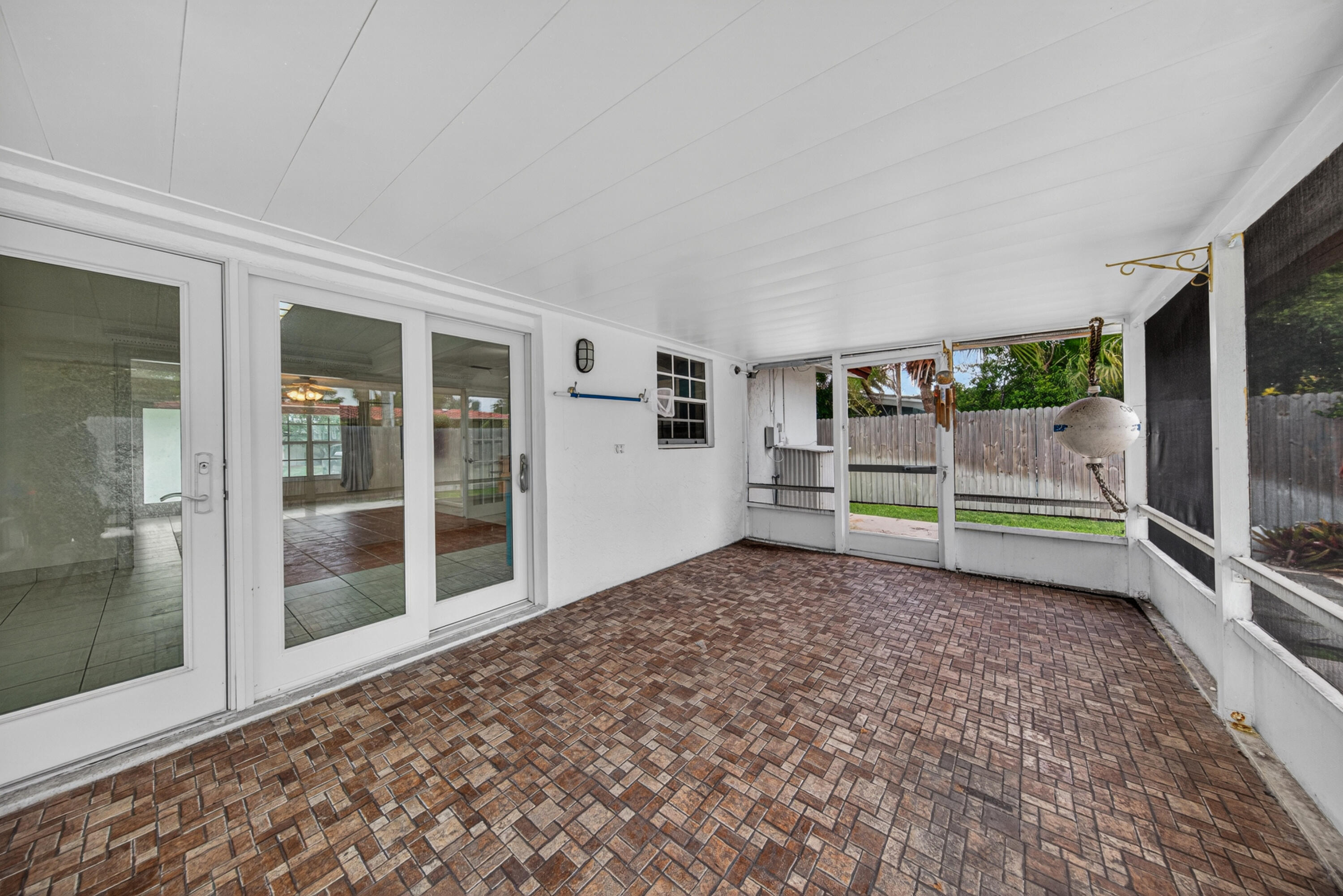 3213 Dover, Pompano Beach FL 33062