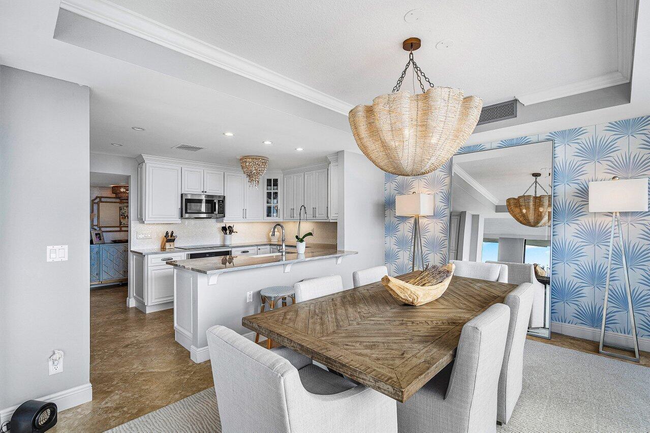 108 Lakeshore #38-ph, North Palm Beach FL 33408