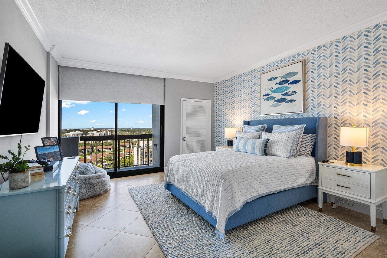 108 Lakeshore #38-ph, North Palm Beach FL 33408