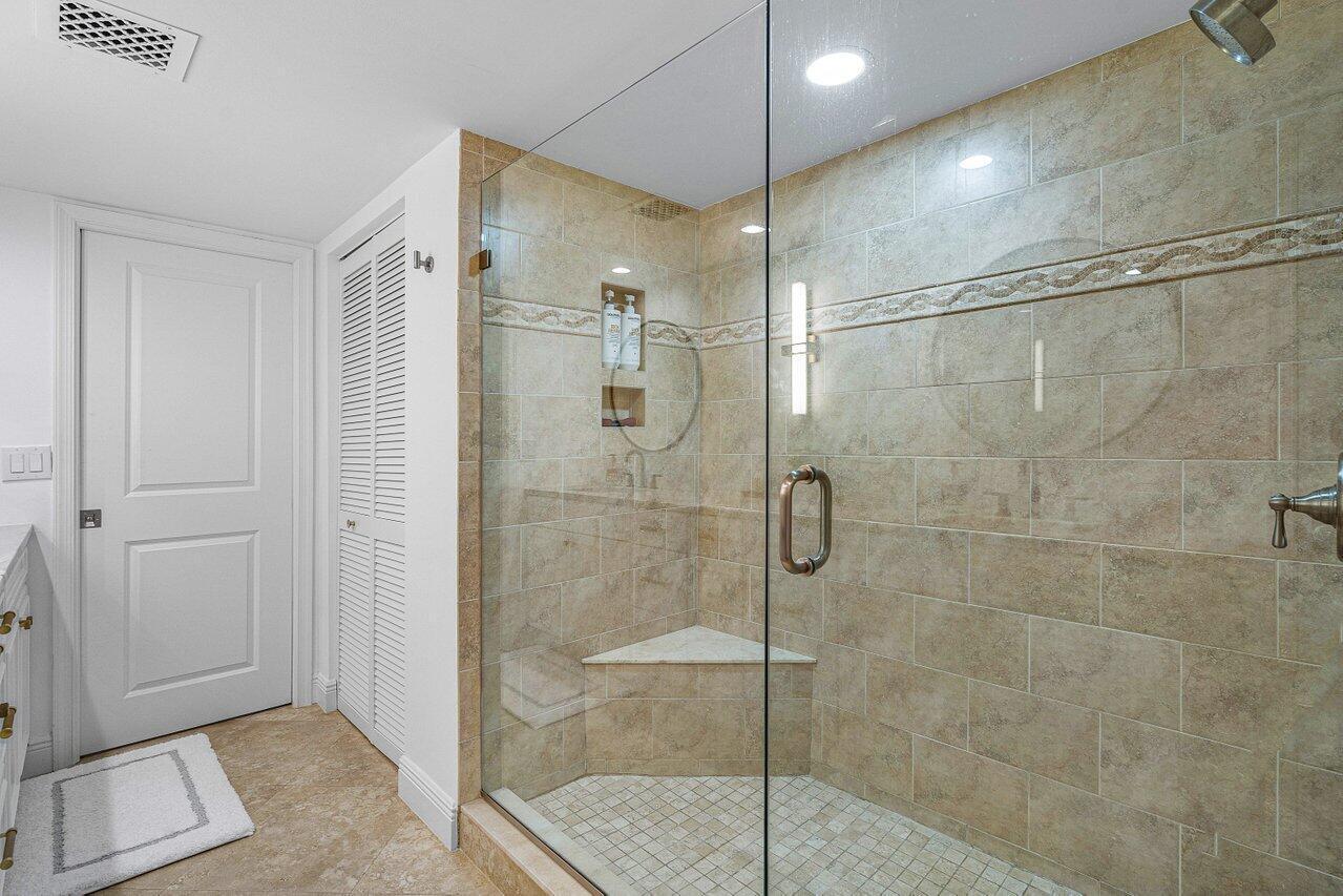108 Lakeshore #38-ph, North Palm Beach FL 33408