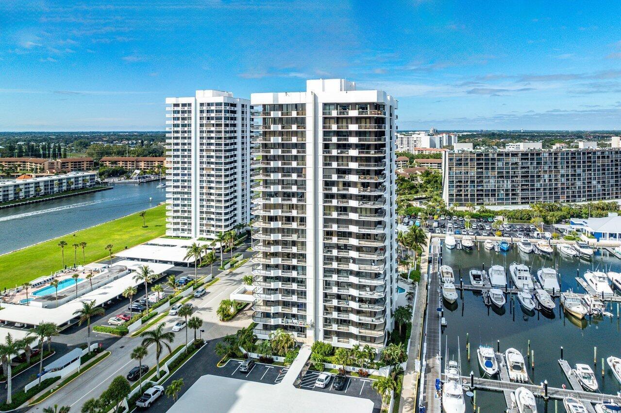 108 Lakeshore #38-ph, North Palm Beach FL 33408