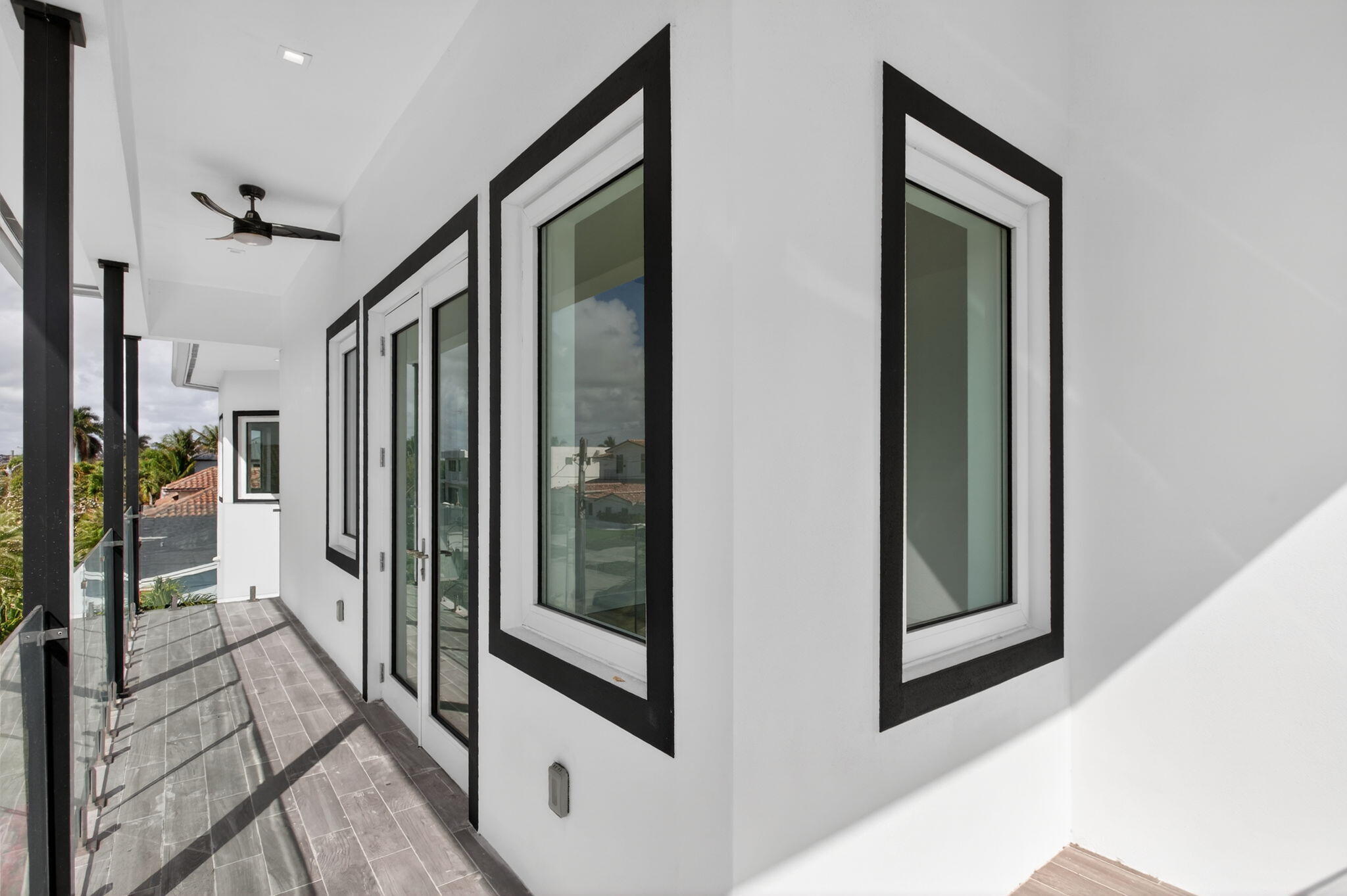 2641 NE 48th, Lighthouse Point FL 33064