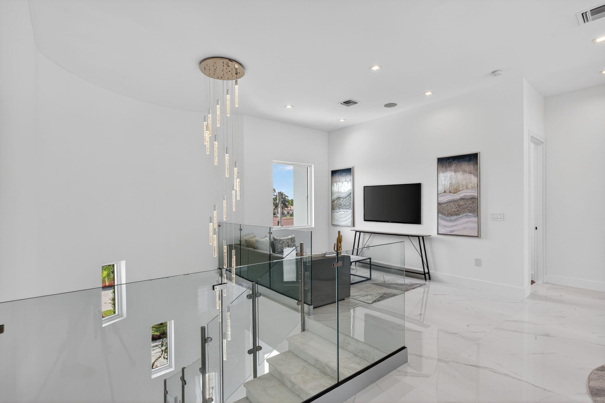 2641 NE 48th, Lighthouse Point FL 33064