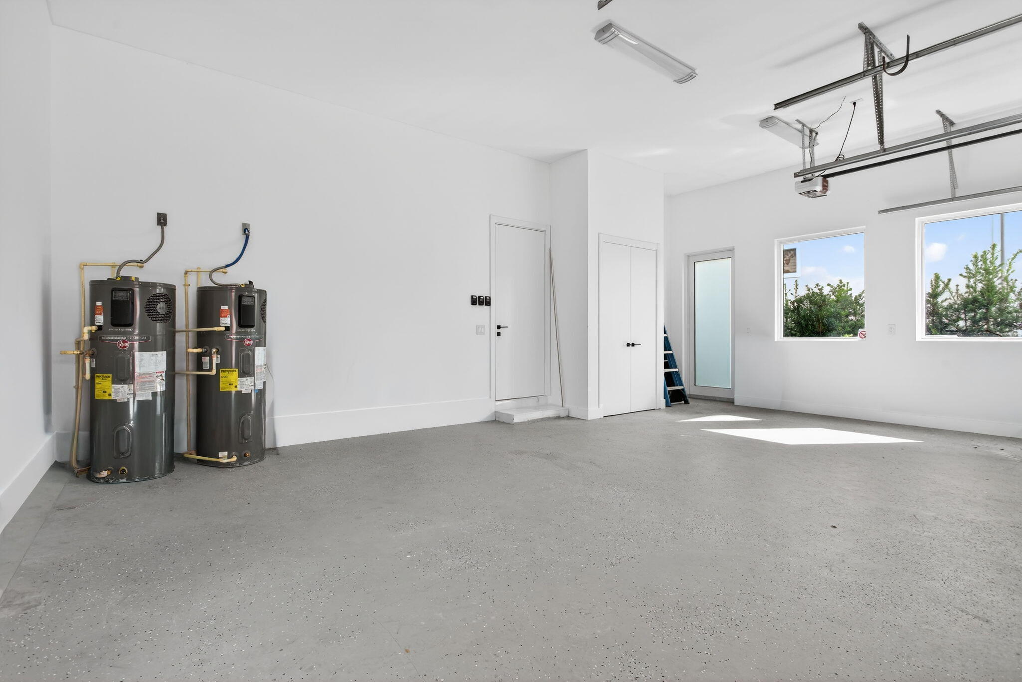 2641 NE 48th, Lighthouse Point FL 33064