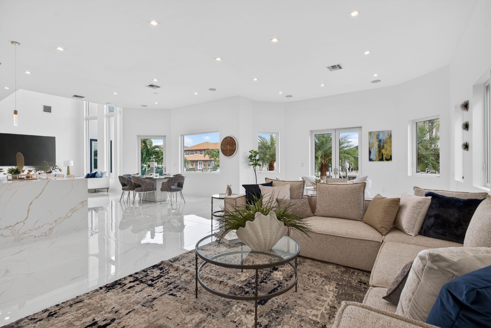2641 NE 48th, Lighthouse Point FL 33064