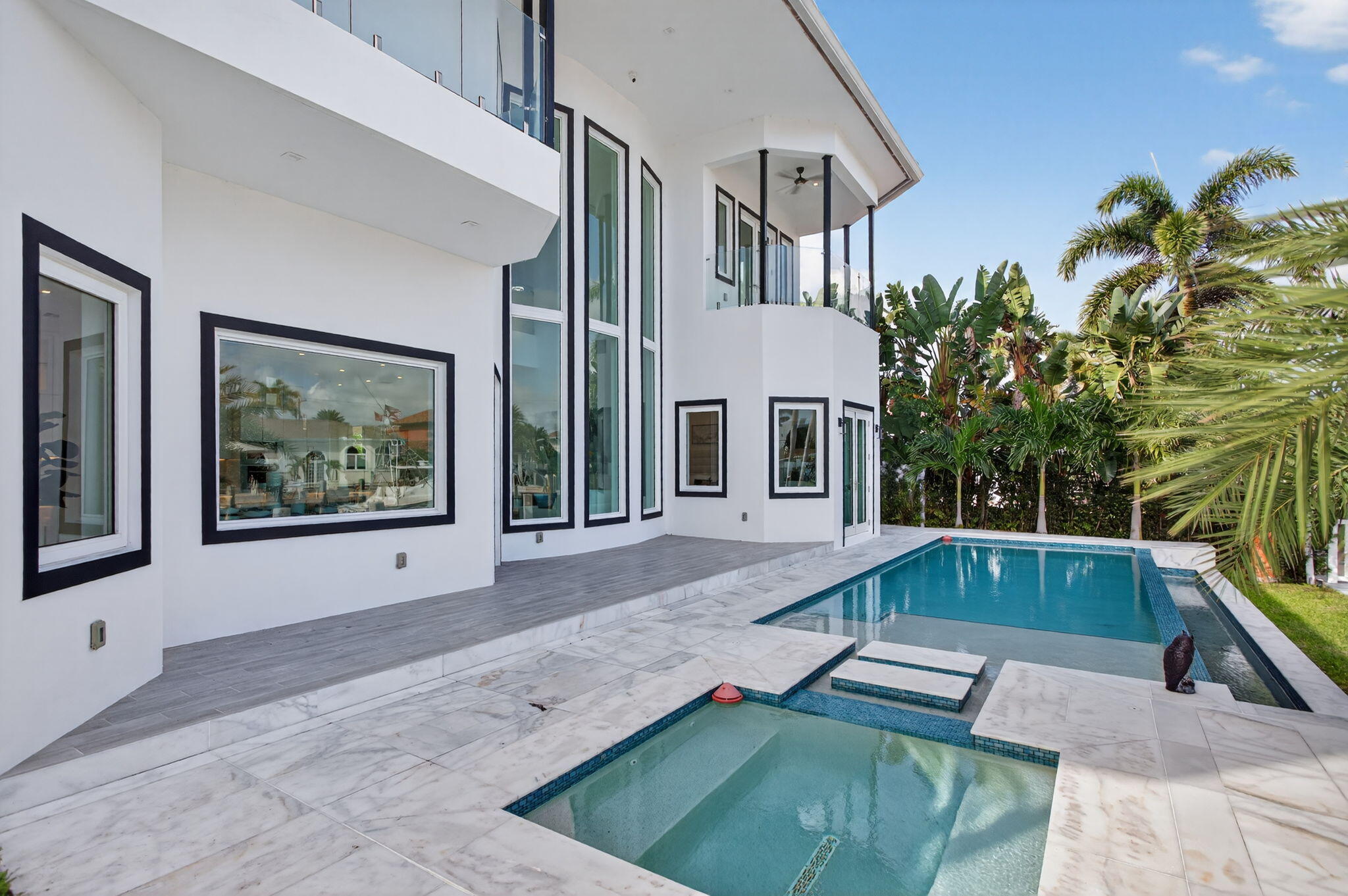 2641 NE 48th, Lighthouse Point FL 33064