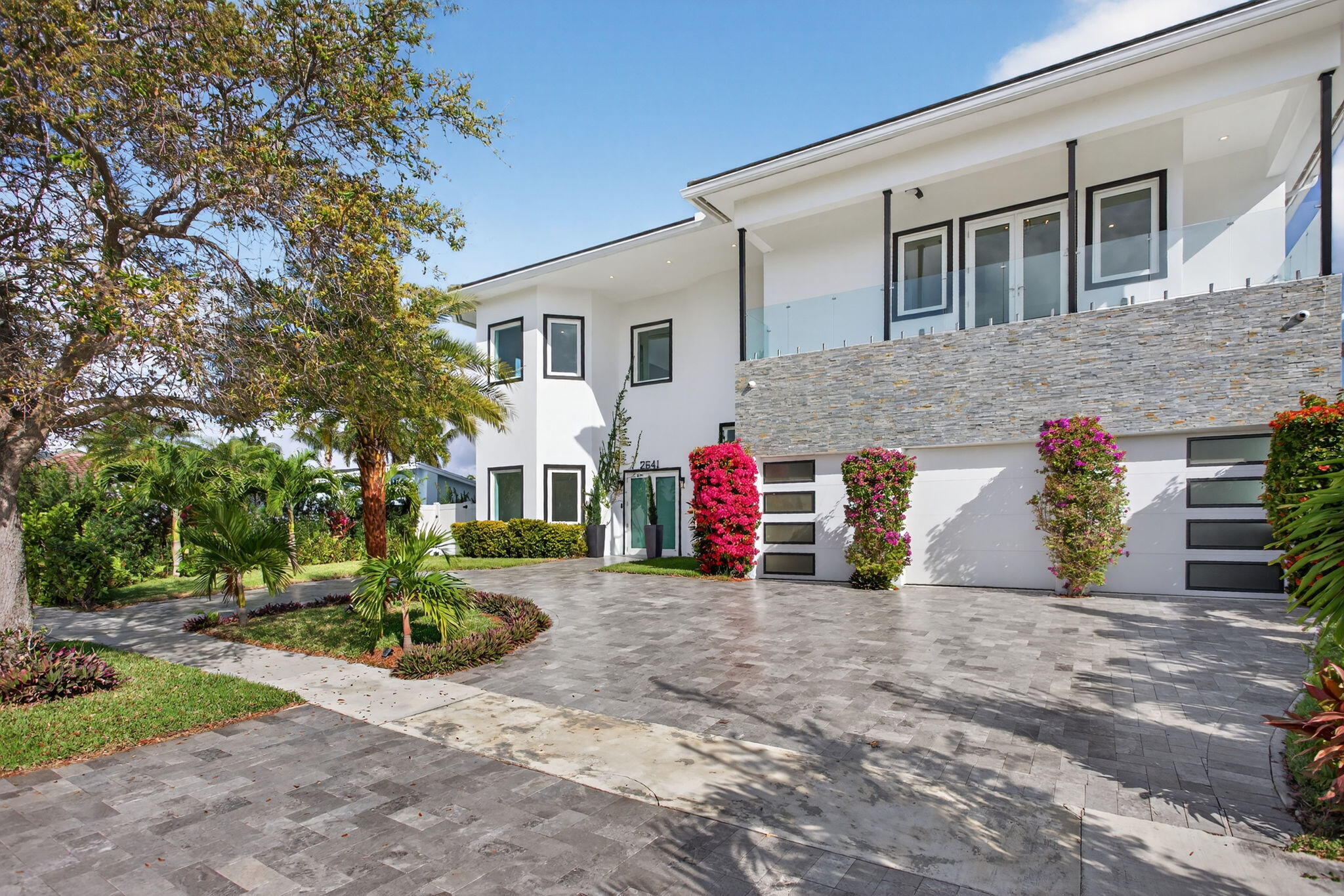 2641 NE 48th, Lighthouse Point FL 33064