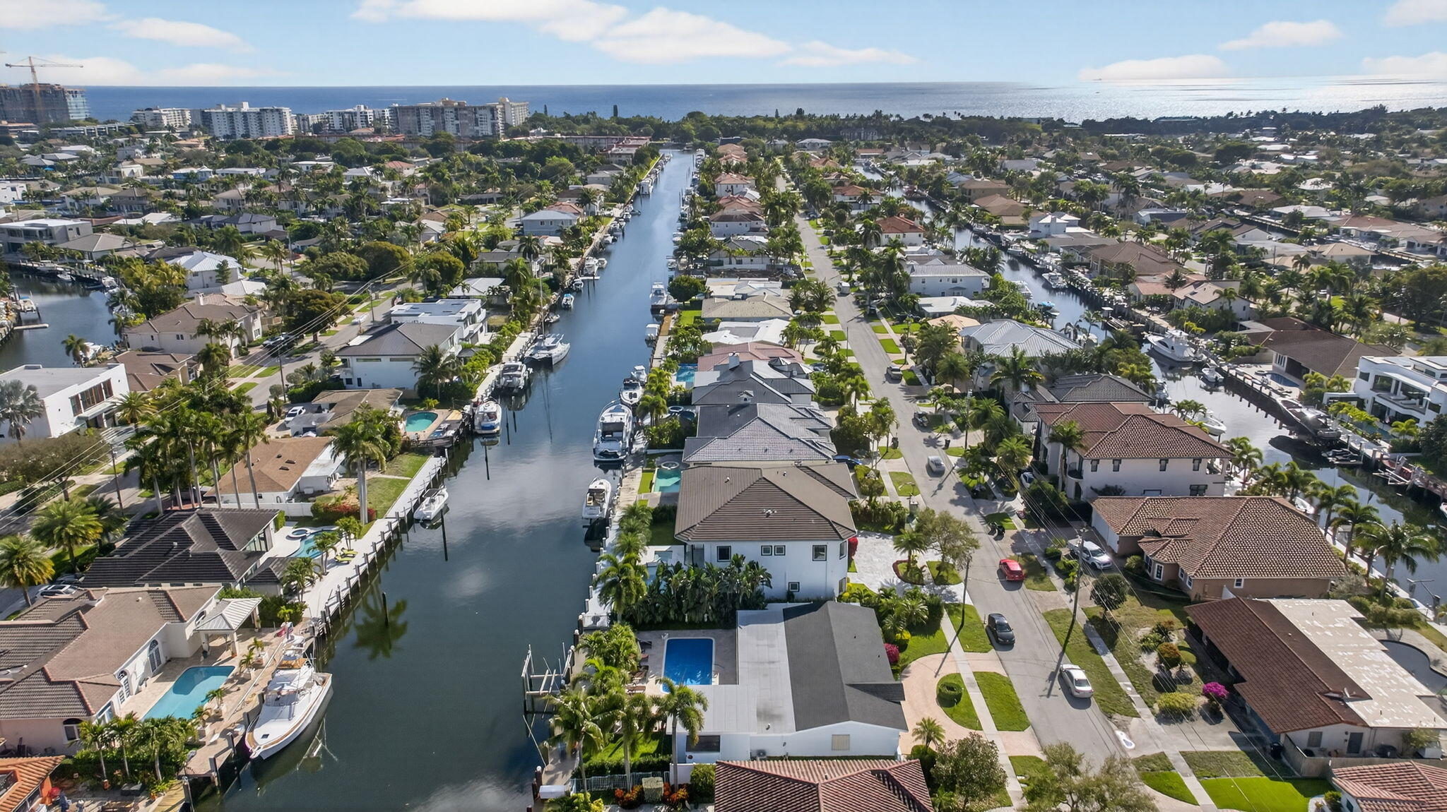 2641 NE 48th, Lighthouse Point FL 33064