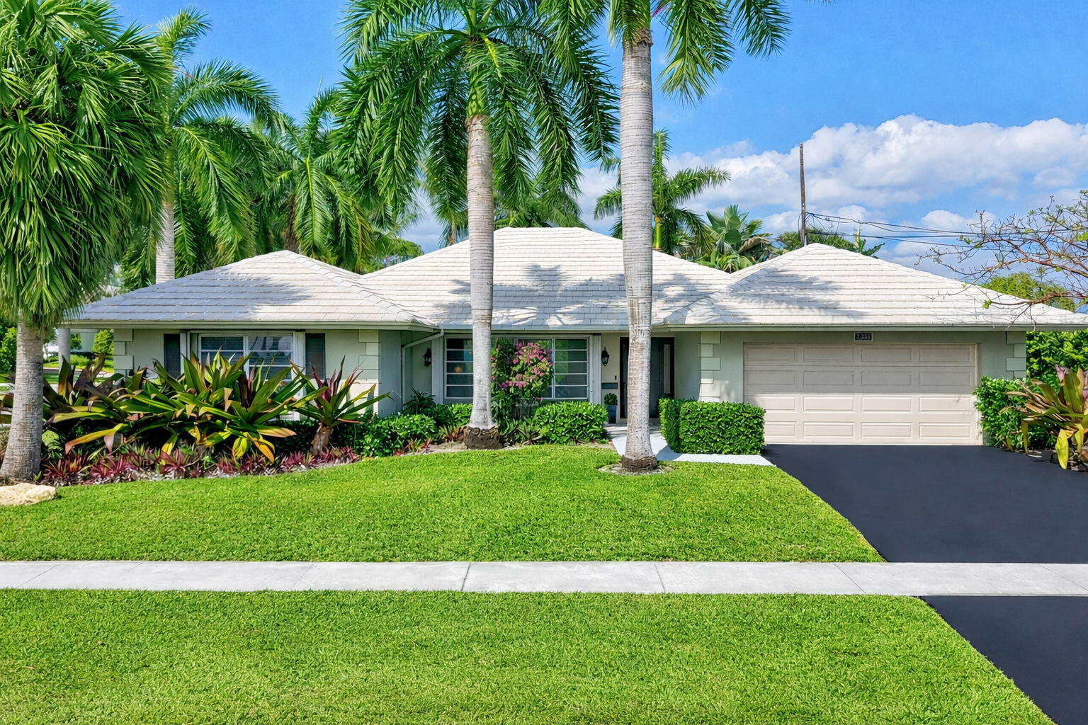 1361 SW Sugar Plum, Boca Raton FL 33486