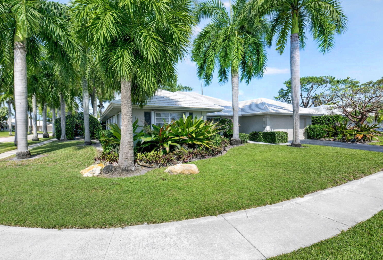 1361 SW Sugar Plum, Boca Raton FL 33486