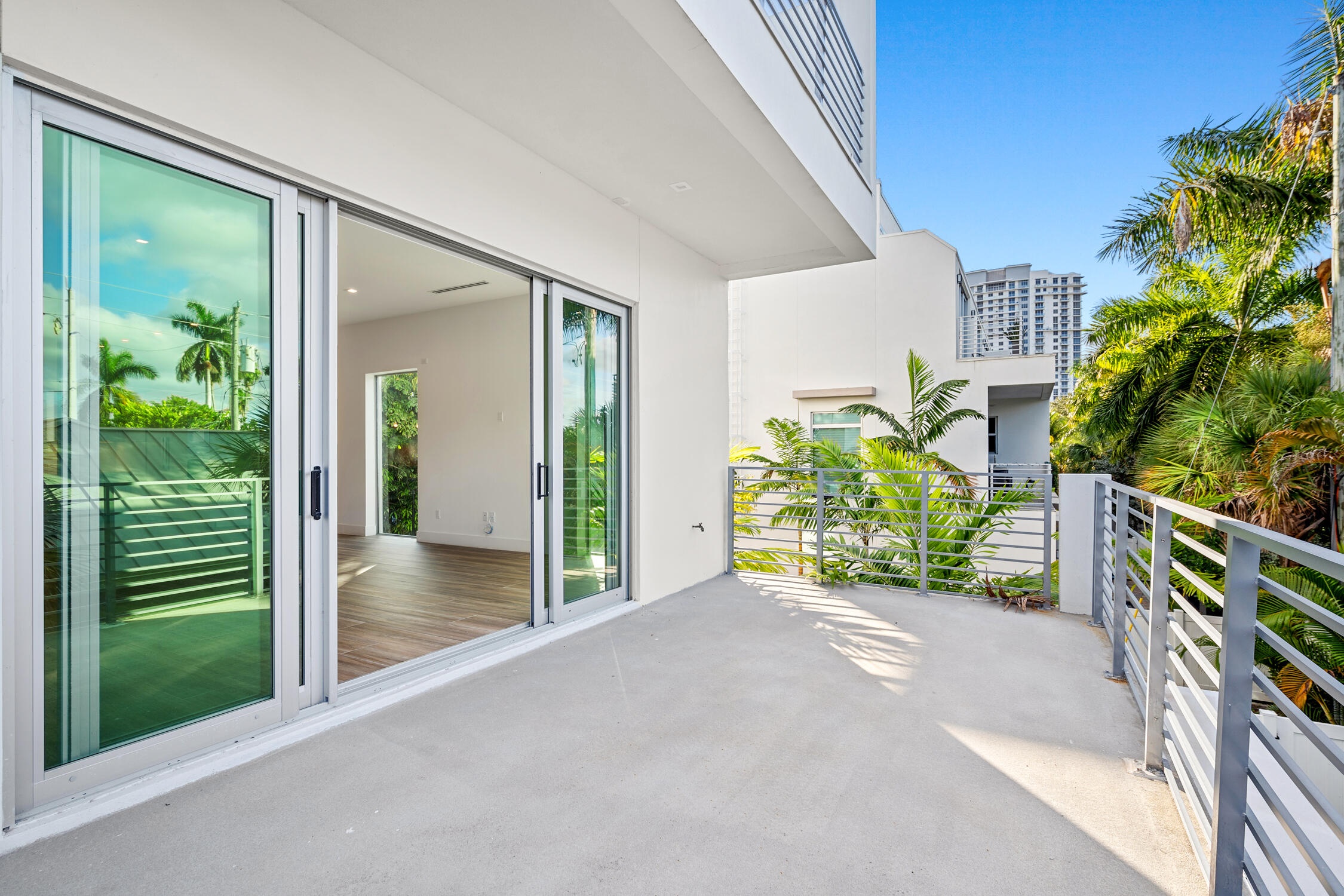 11 SE 11th, Fort Lauderdale FL 33301