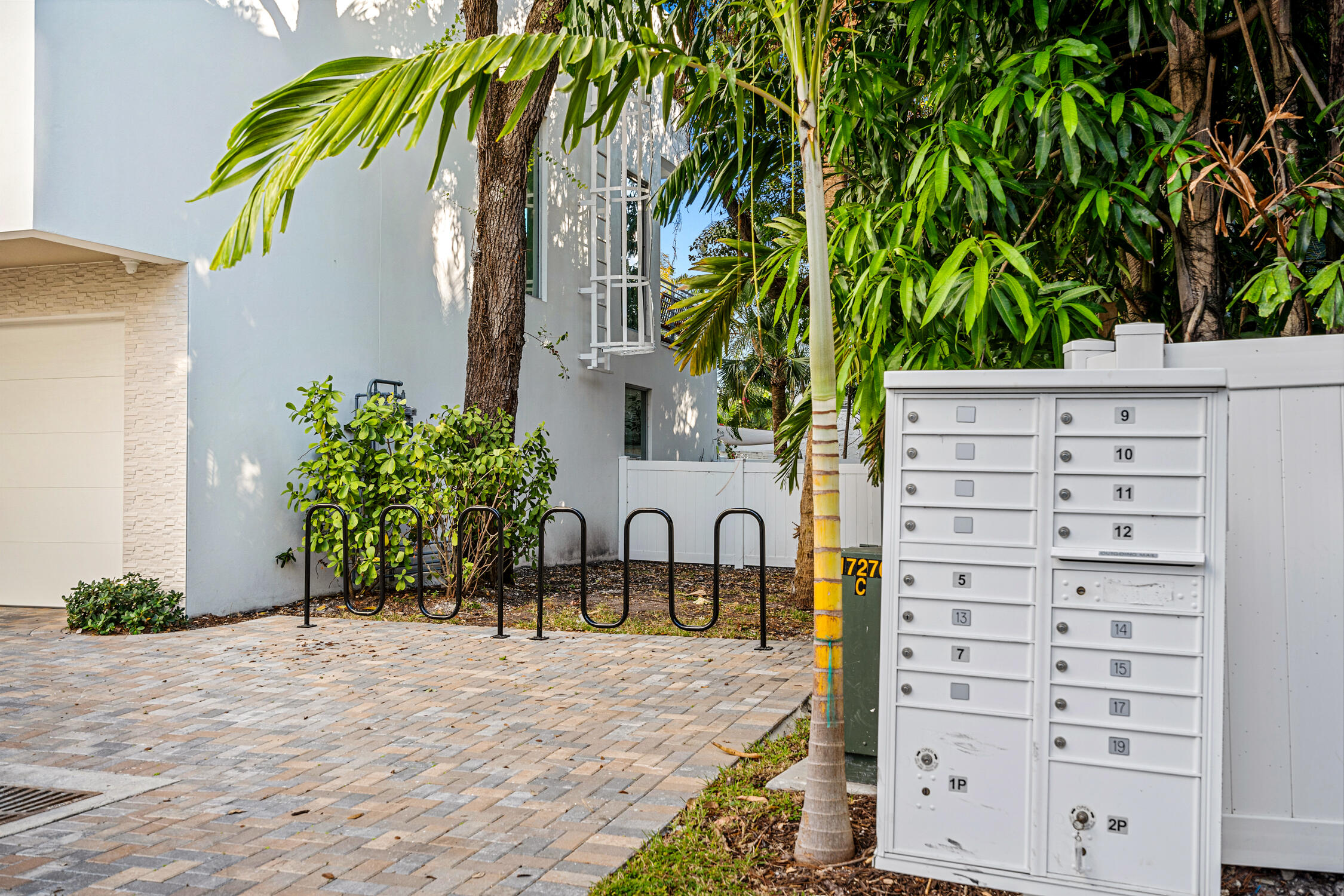 11 SE 11th, Fort Lauderdale FL 33301