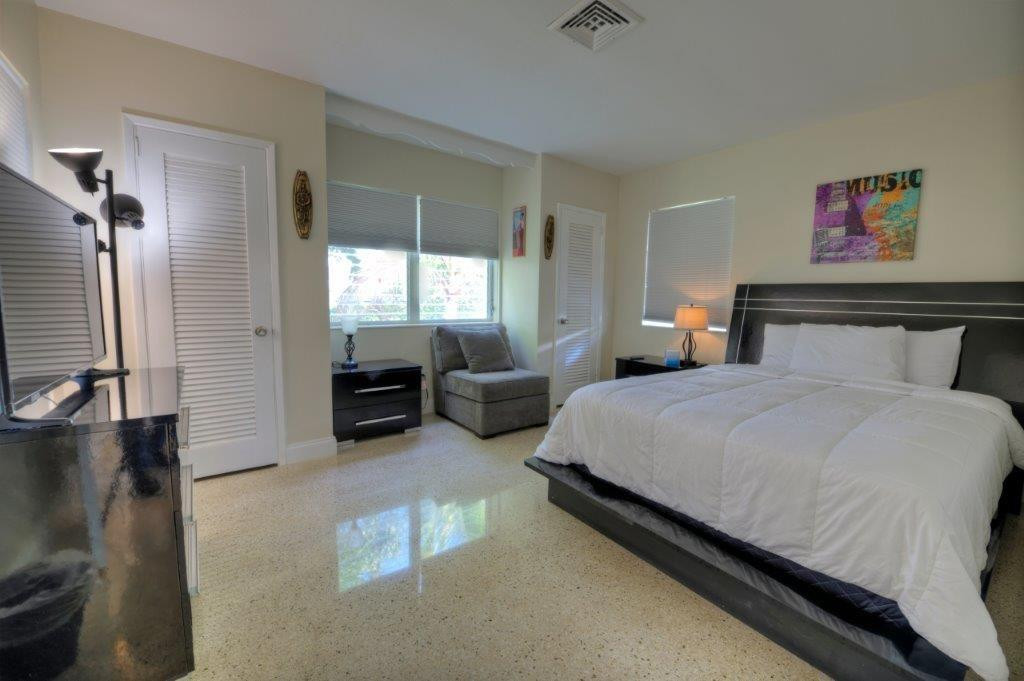 3201 NE 23rd, Fort Lauderdale FL 33305