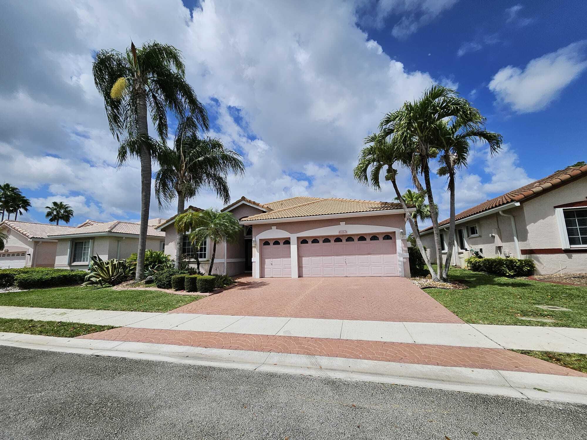7835 NW 78th, Tamarac FL 33321