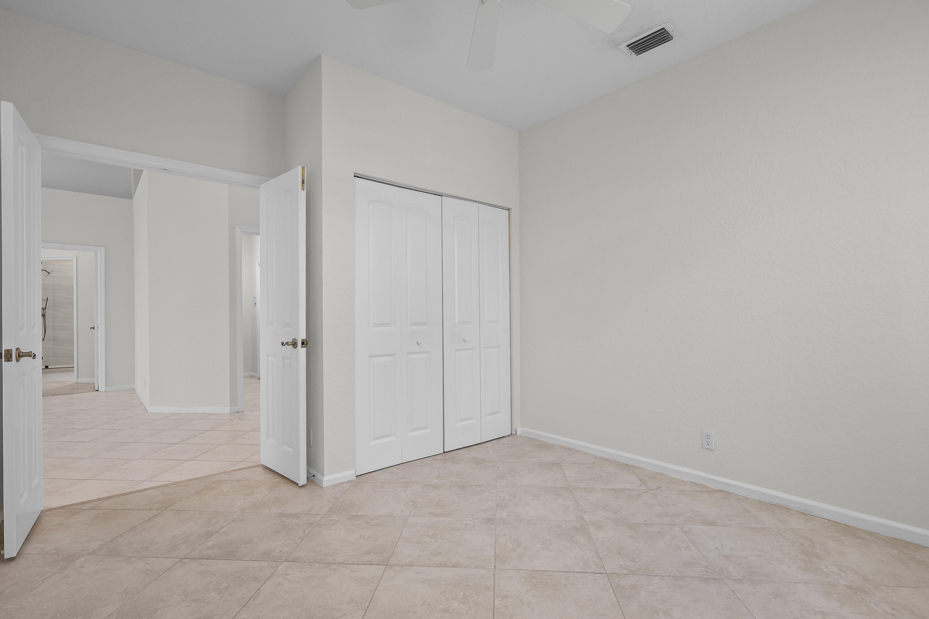7835 NW 78th, Tamarac FL 33321