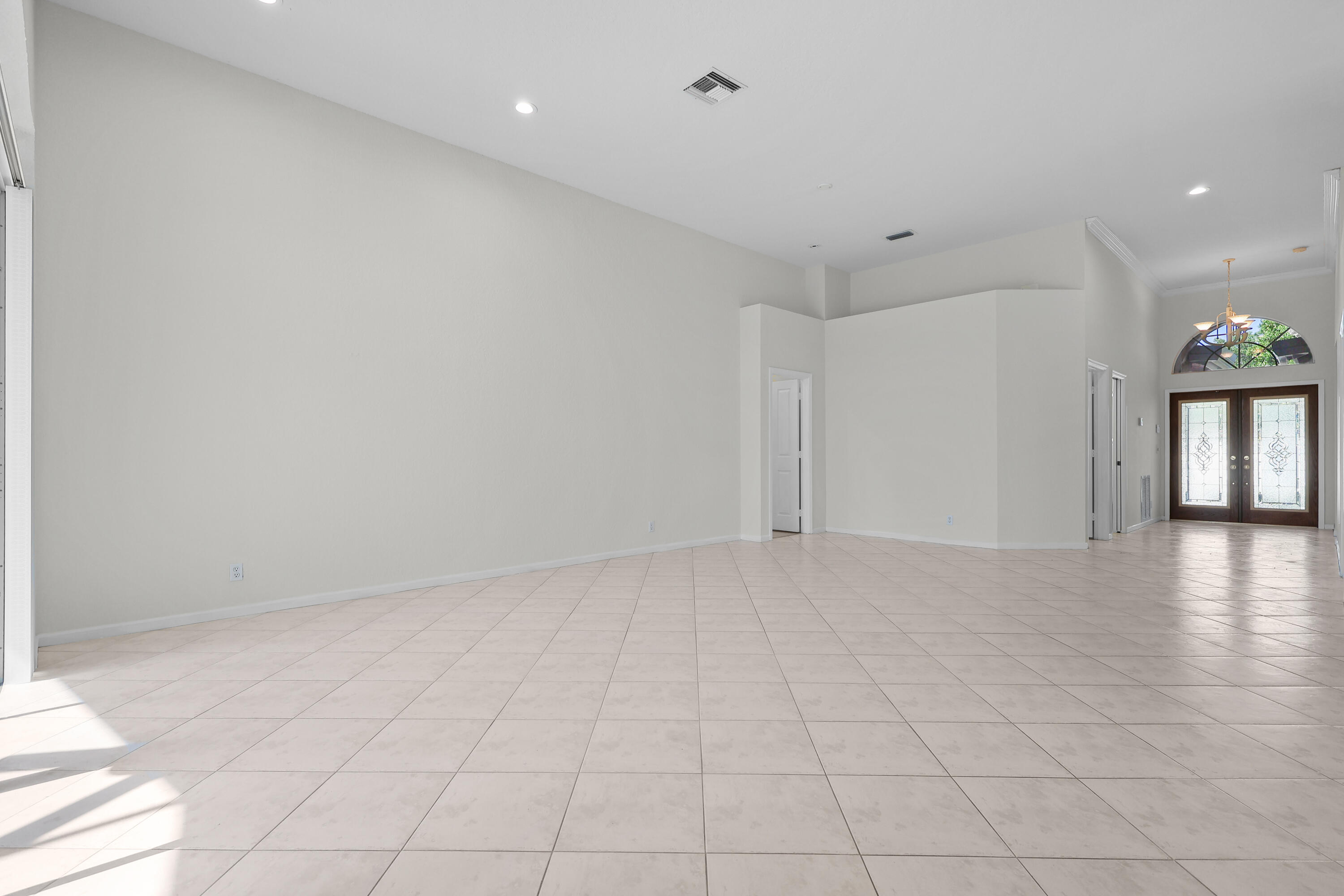 7835 NW 78th, Tamarac FL 33321
