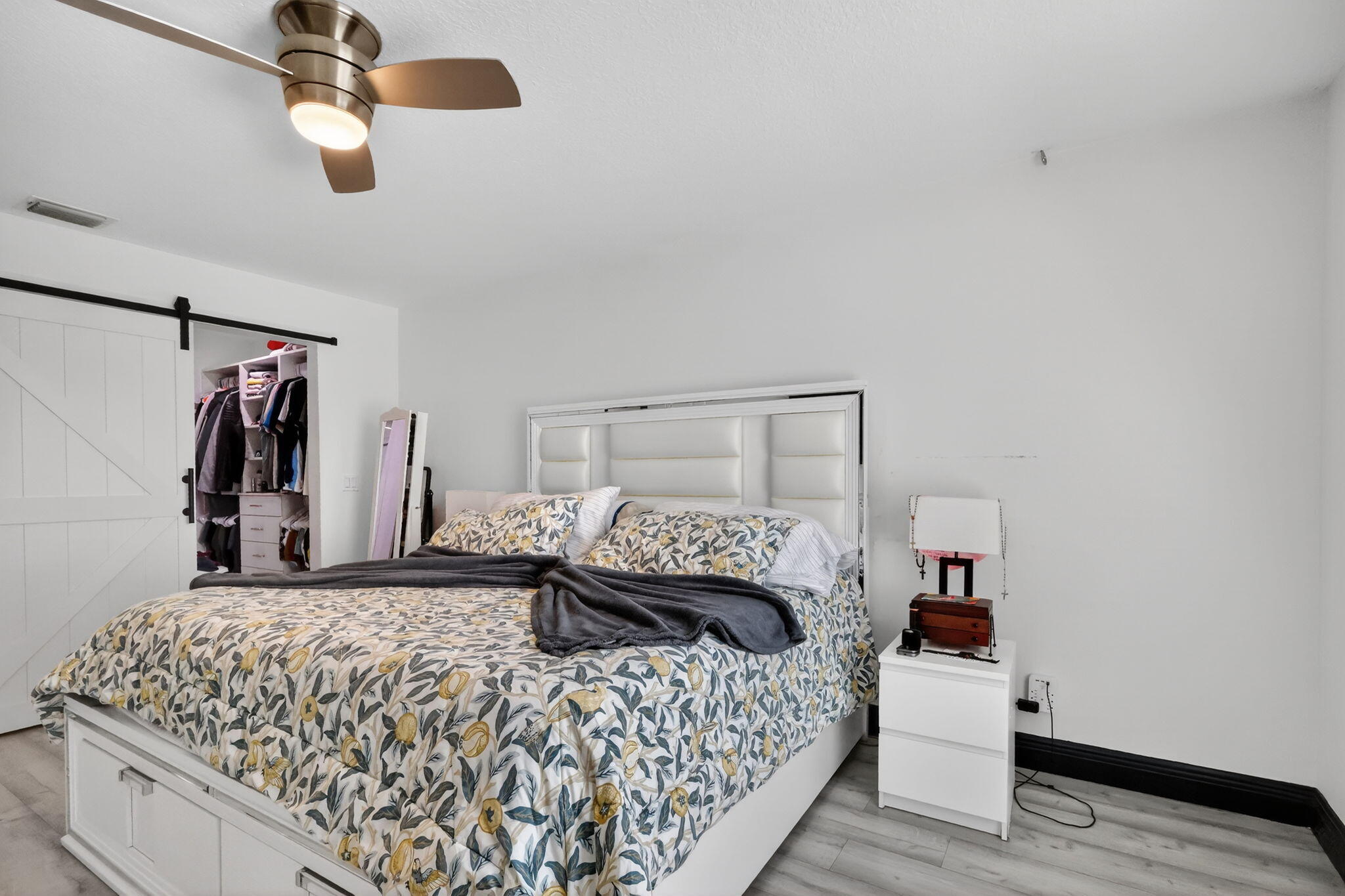 1691 W 26th, Riviera Beach FL 33404