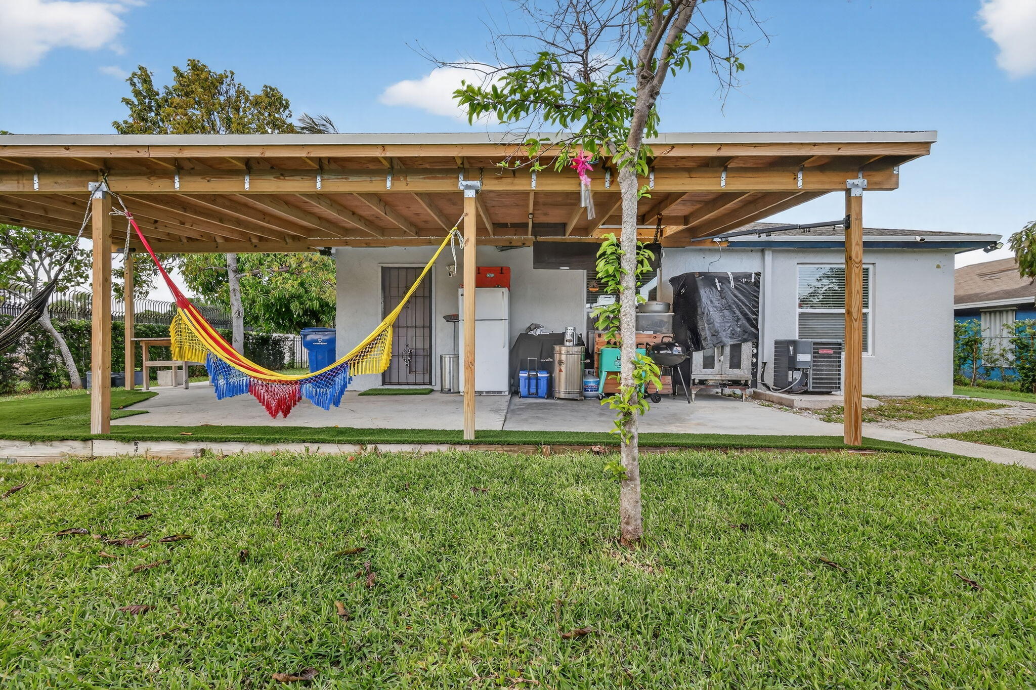 1691 W 26th, Riviera Beach FL 33404