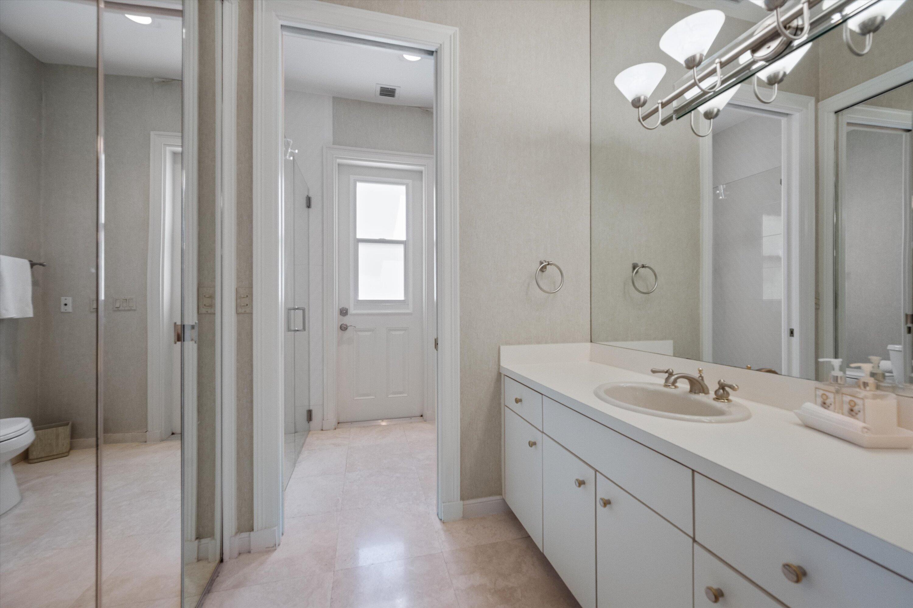 1776 Breakers West, West Palm Beach FL 33411