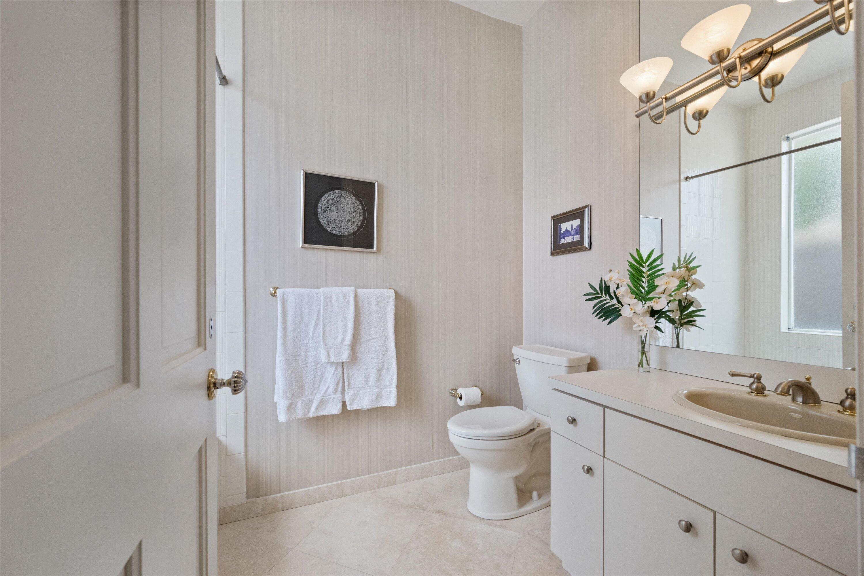 1776 Breakers West, West Palm Beach FL 33411