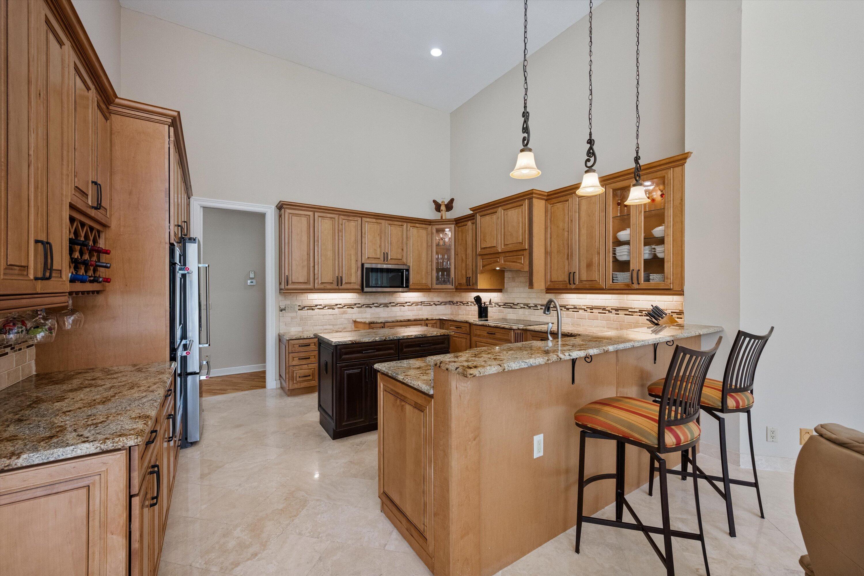 1776 Breakers West, West Palm Beach FL 33411