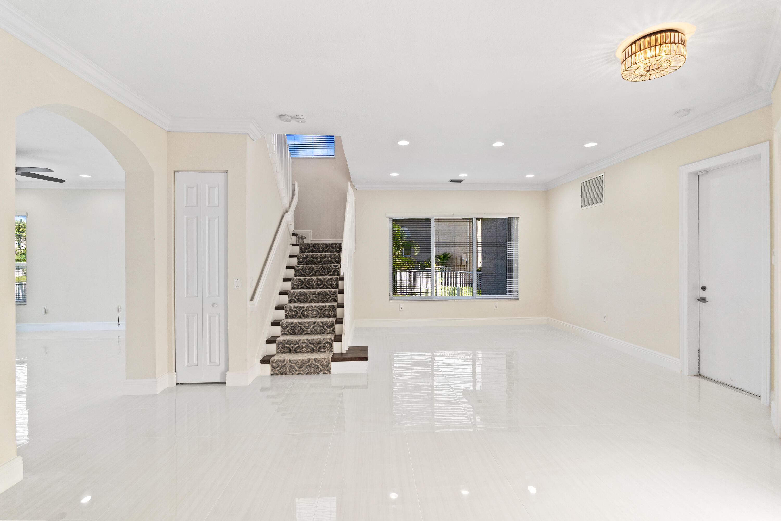 5422 SW 185th, Miramar FL 33029