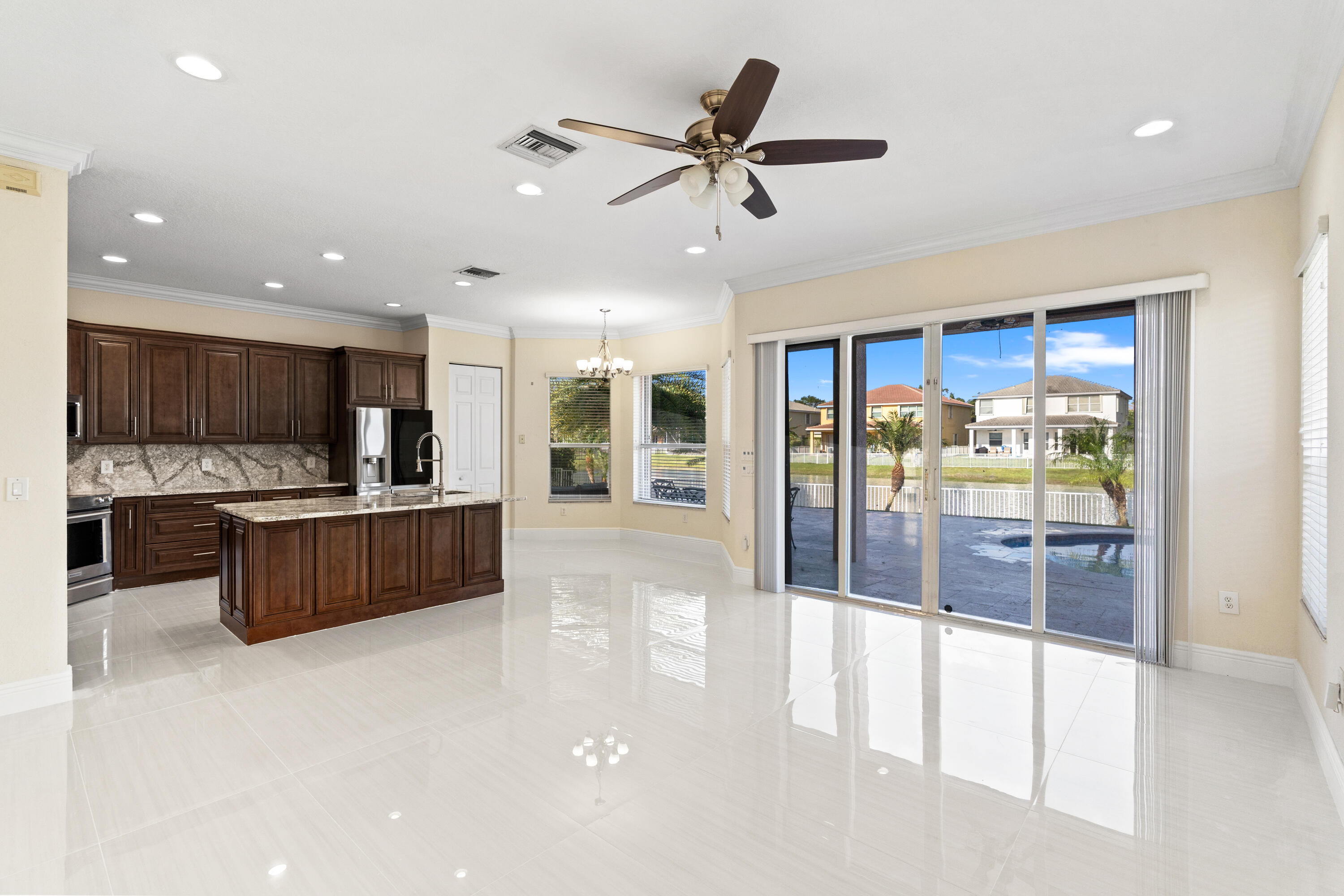 5422 SW 185th, Miramar FL 33029