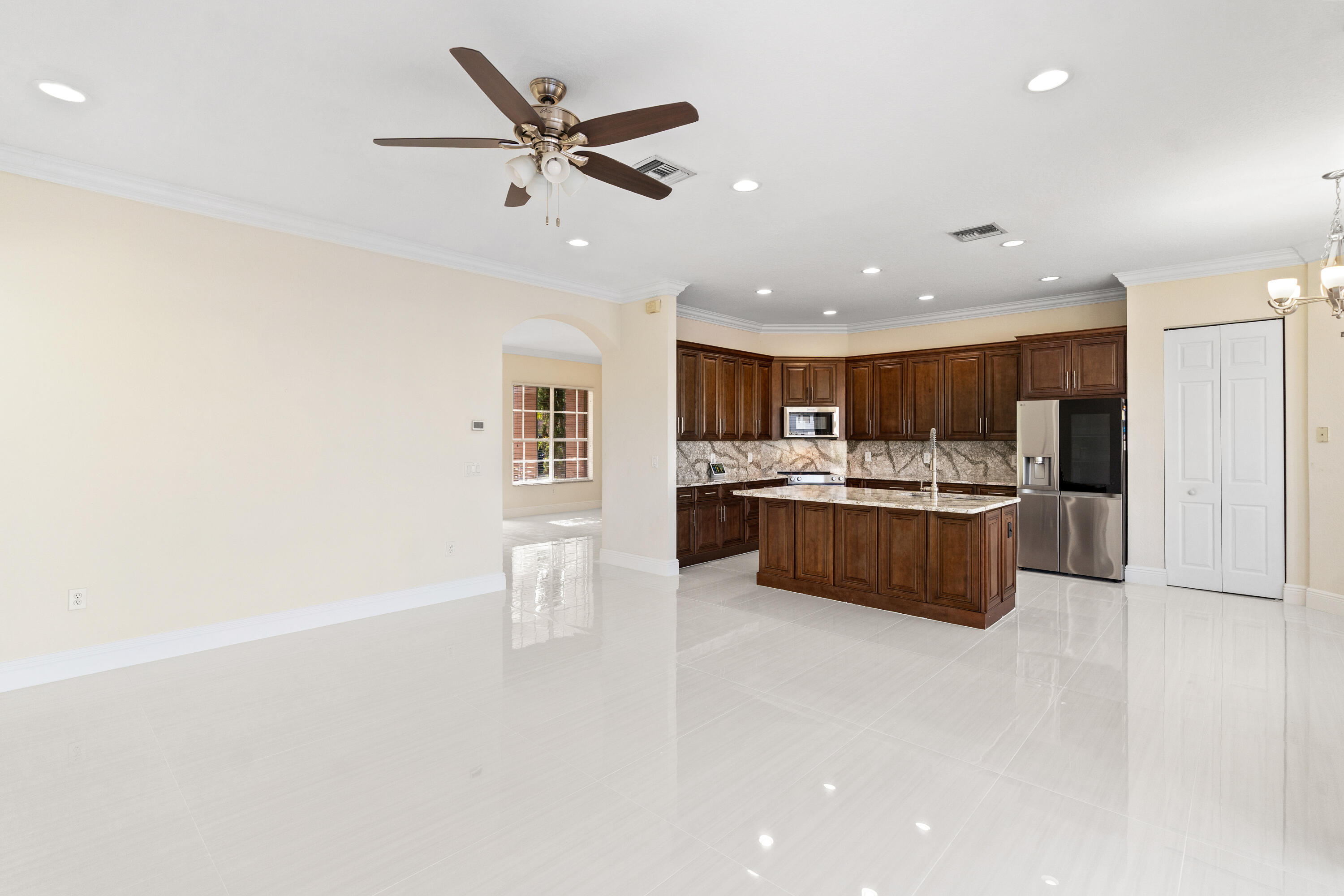 5422 SW 185th, Miramar FL 33029