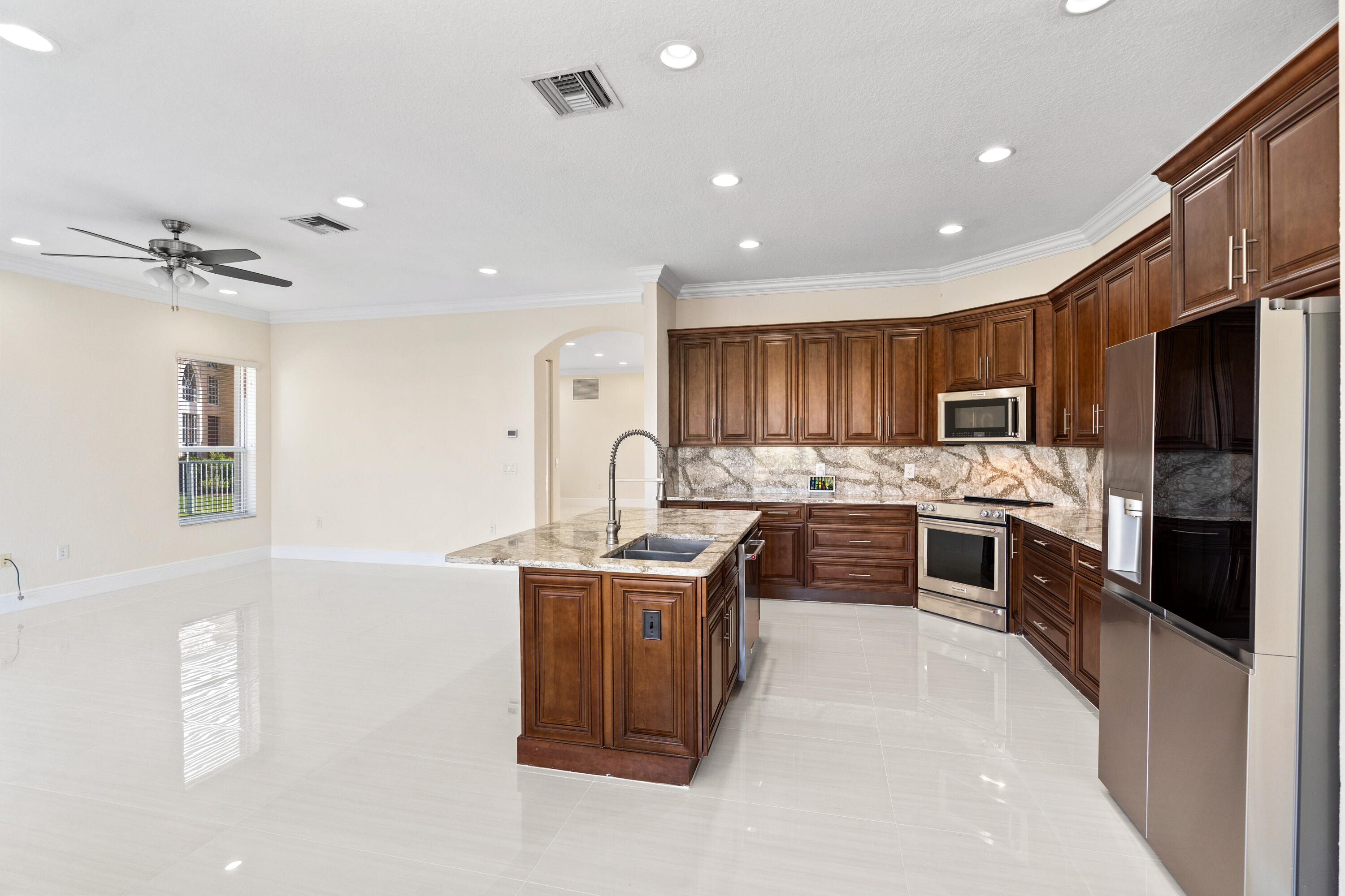 5422 SW 185th, Miramar FL 33029
