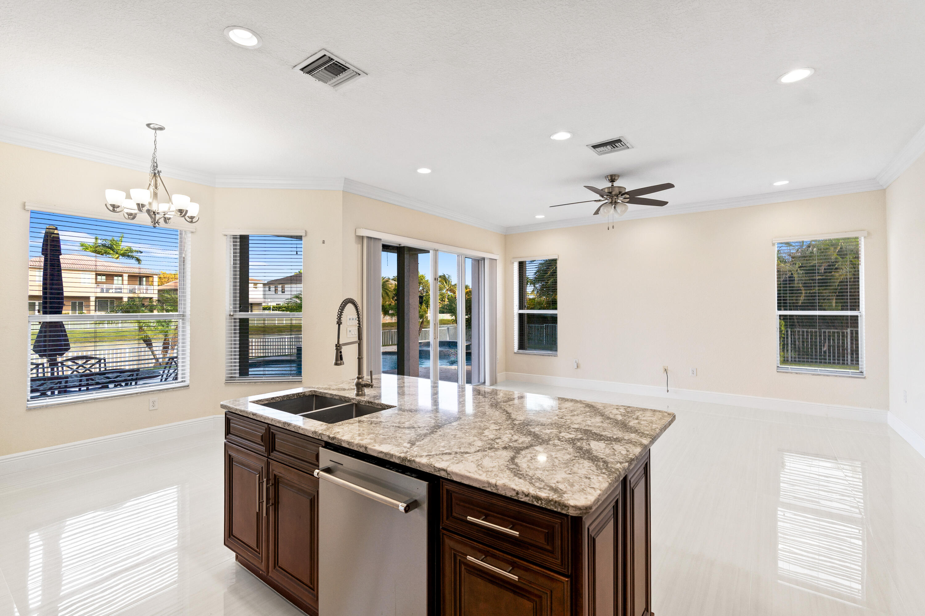 5422 SW 185th, Miramar FL 33029