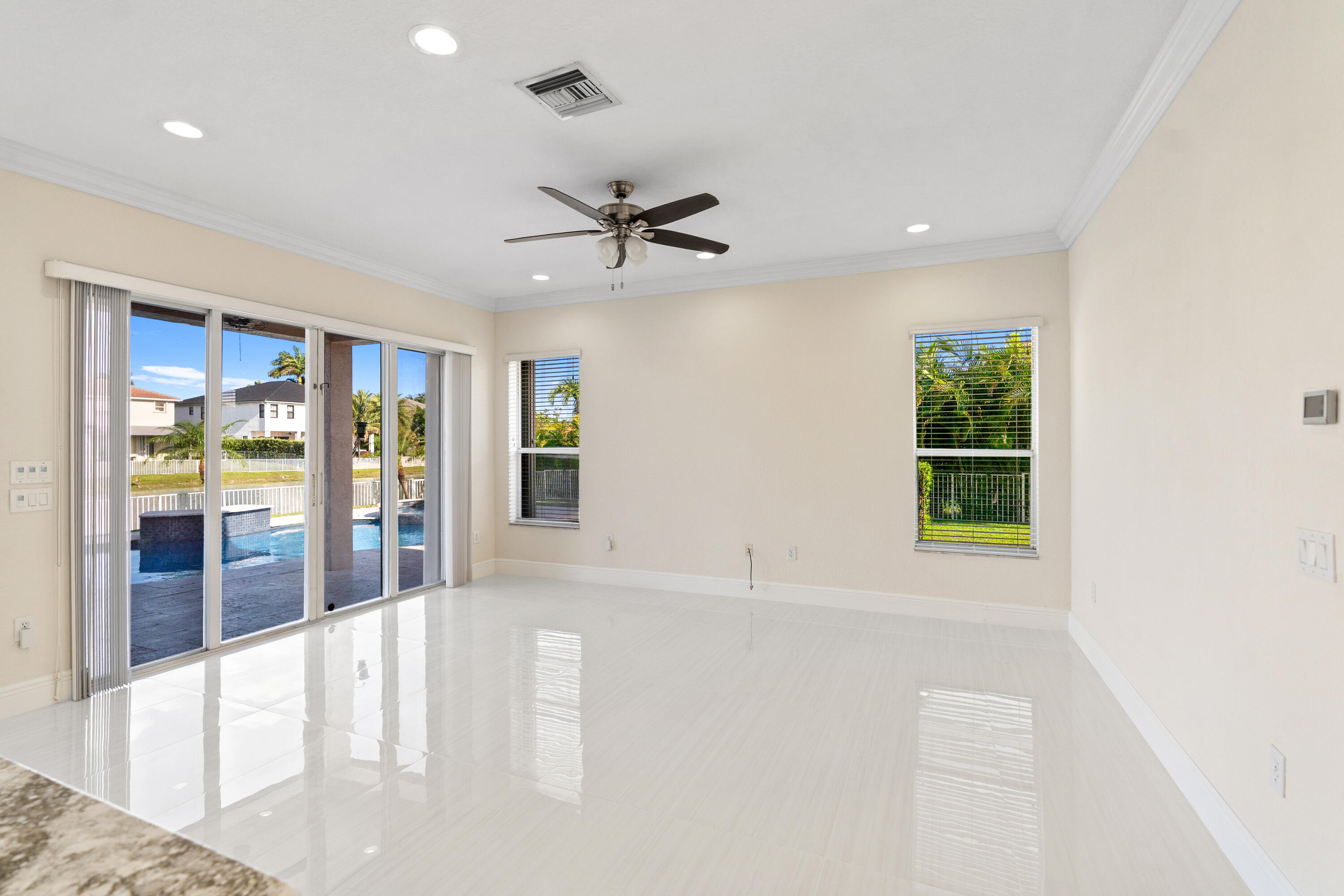 5422 SW 185th, Miramar FL 33029
