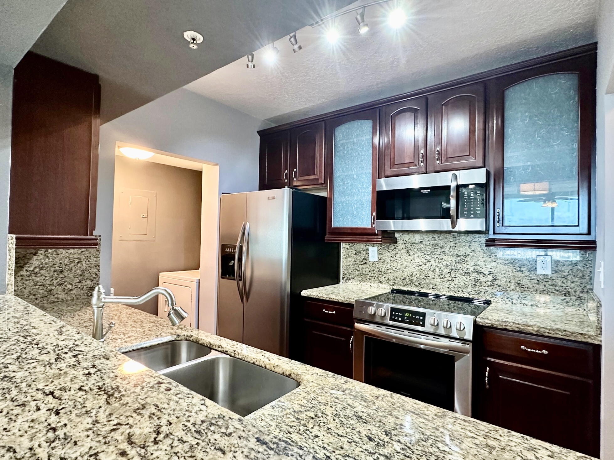 3020 NE 32nd #1003, Fort Lauderdale FL 33308