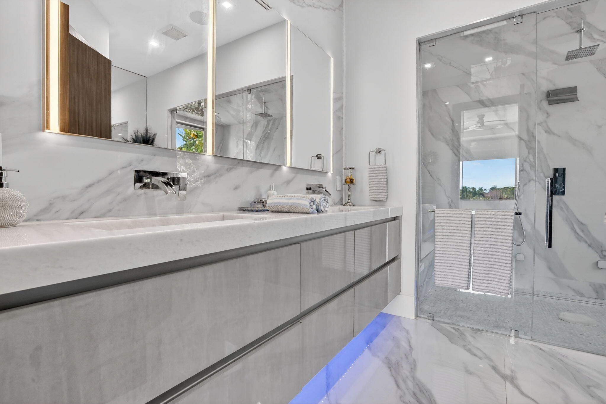 334 Isle Of Capri, Fort Lauderdale FL 33301