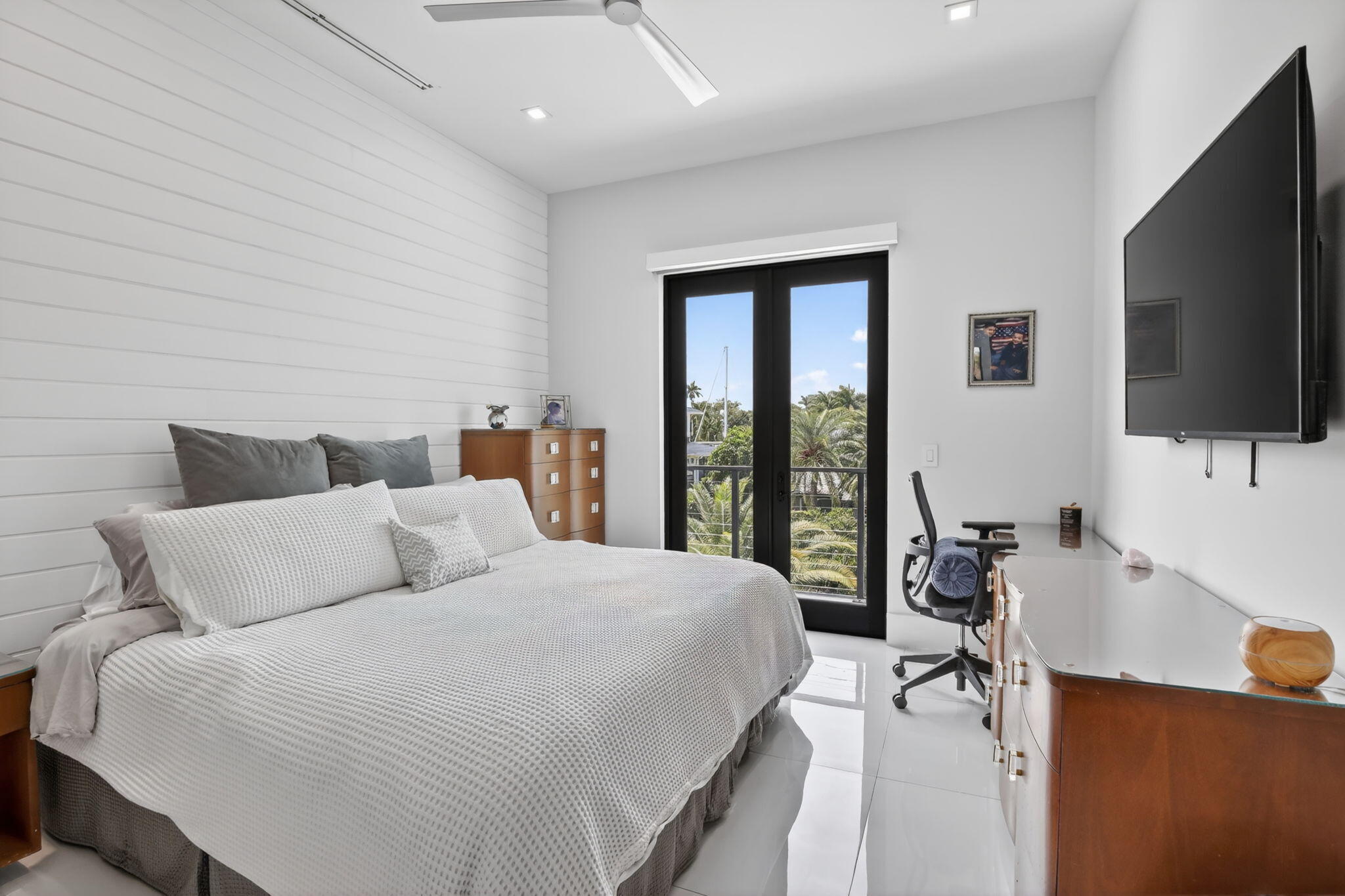 334 Isle Of Capri, Fort Lauderdale FL 33301