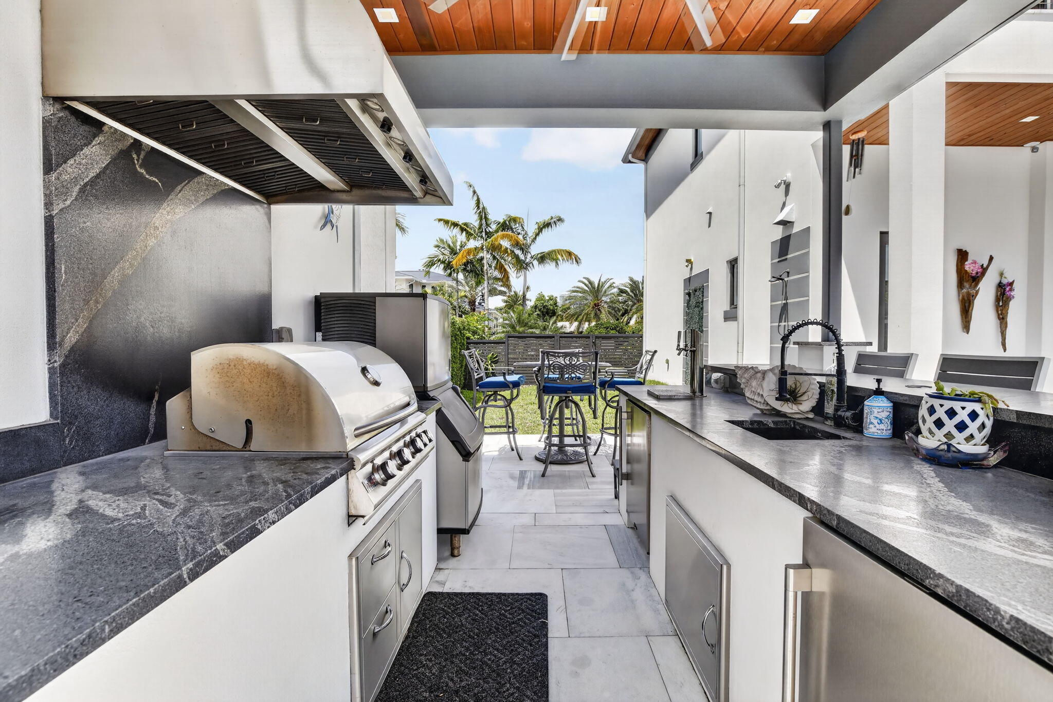 334 Isle Of Capri, Fort Lauderdale FL 33301