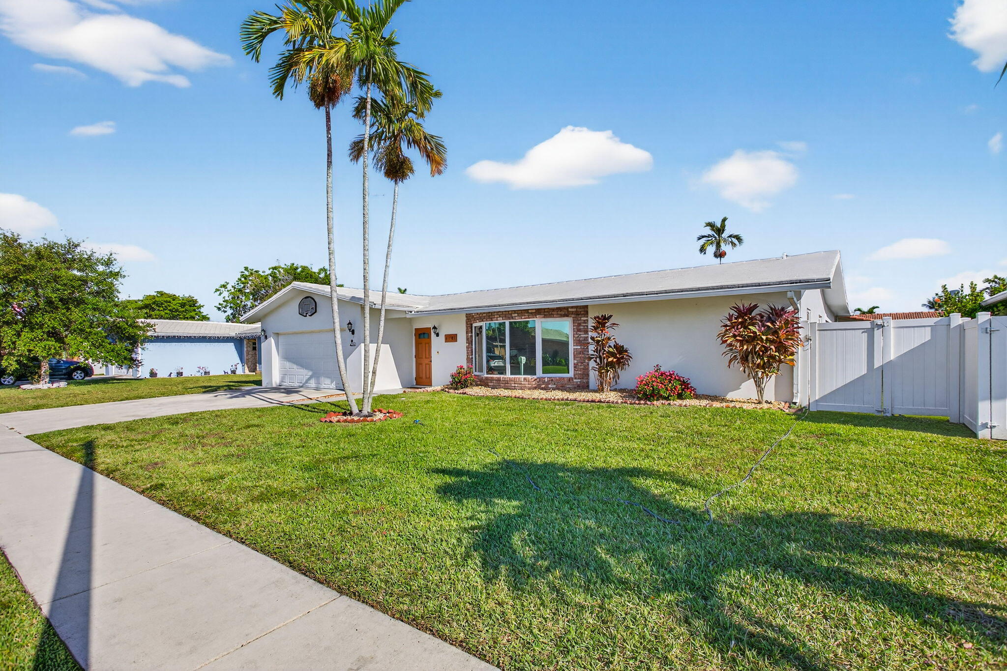 6701 NW 20th, Margate FL 33063