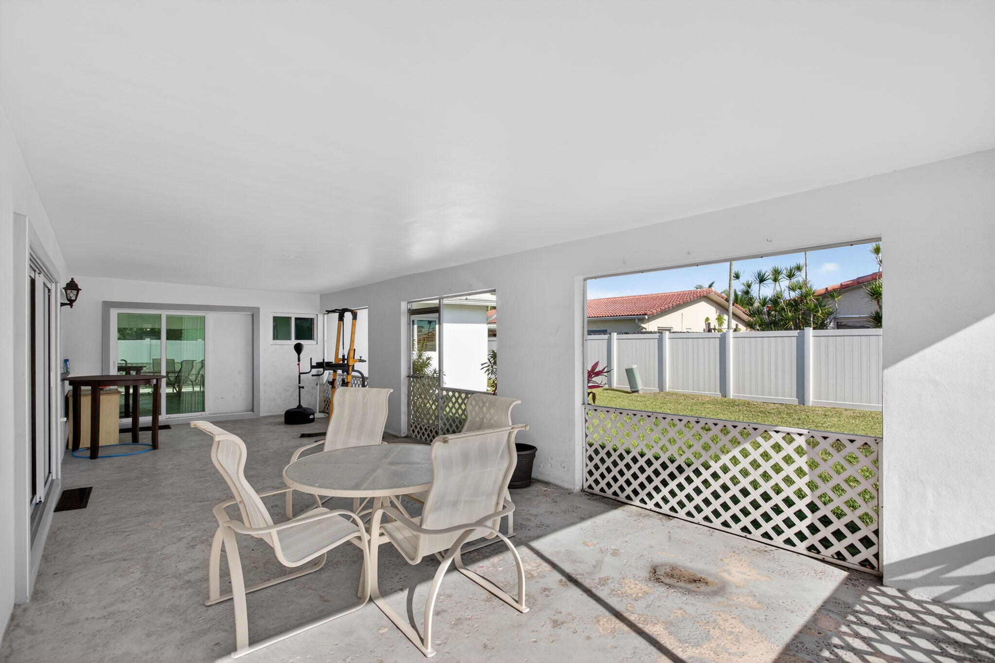 6701 NW 20th, Margate FL 33063