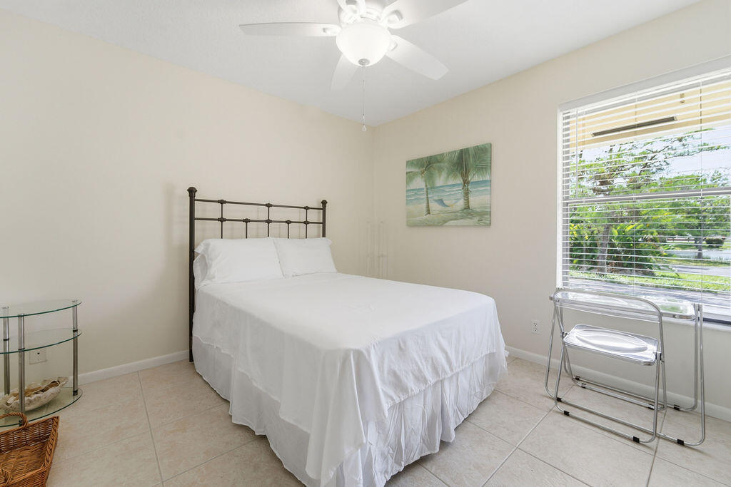 5562 Reynolds, Lake Worth FL 33449