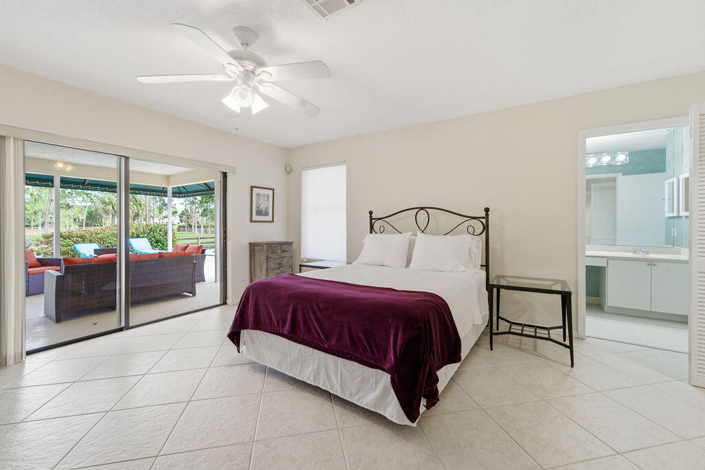 5562 Reynolds, Lake Worth FL 33449