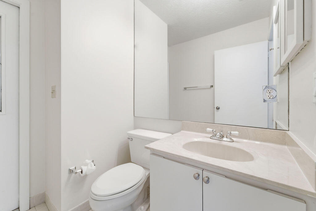 5562 Reynolds, Lake Worth FL 33449